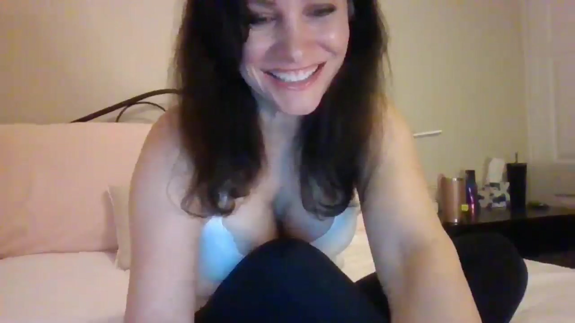 Gallery image thumbnail from LVDOLL's myfreecams stream on, 11/27/2024, 02:42 image 5 of 20
