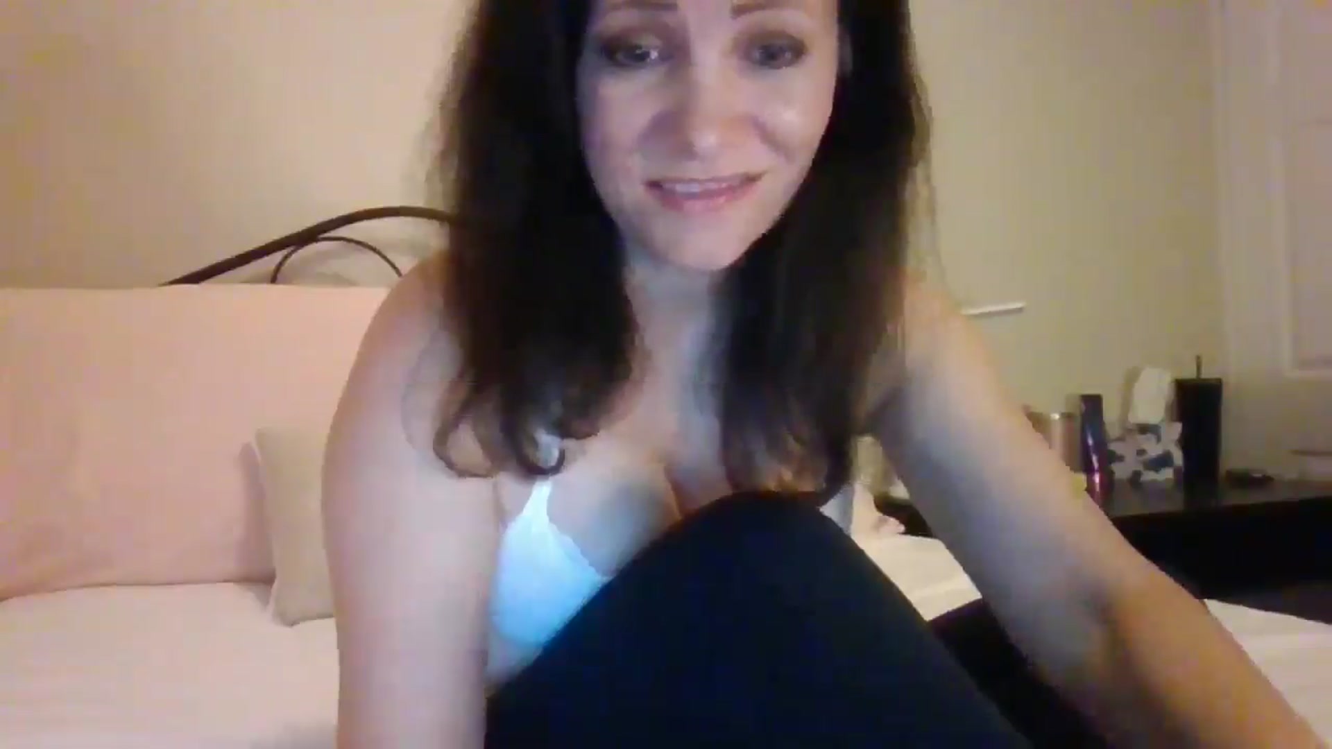 Gallery image thumbnail from LVDOLL's myfreecams stream on, 11/27/2024, 02:42 image 7 of 20