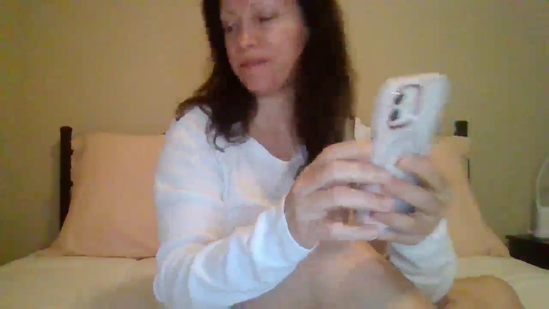 Gallery image thumbnail from LVDOLL's myfreecams stream on, 11/28/2024, 05:34 image 3 of 20