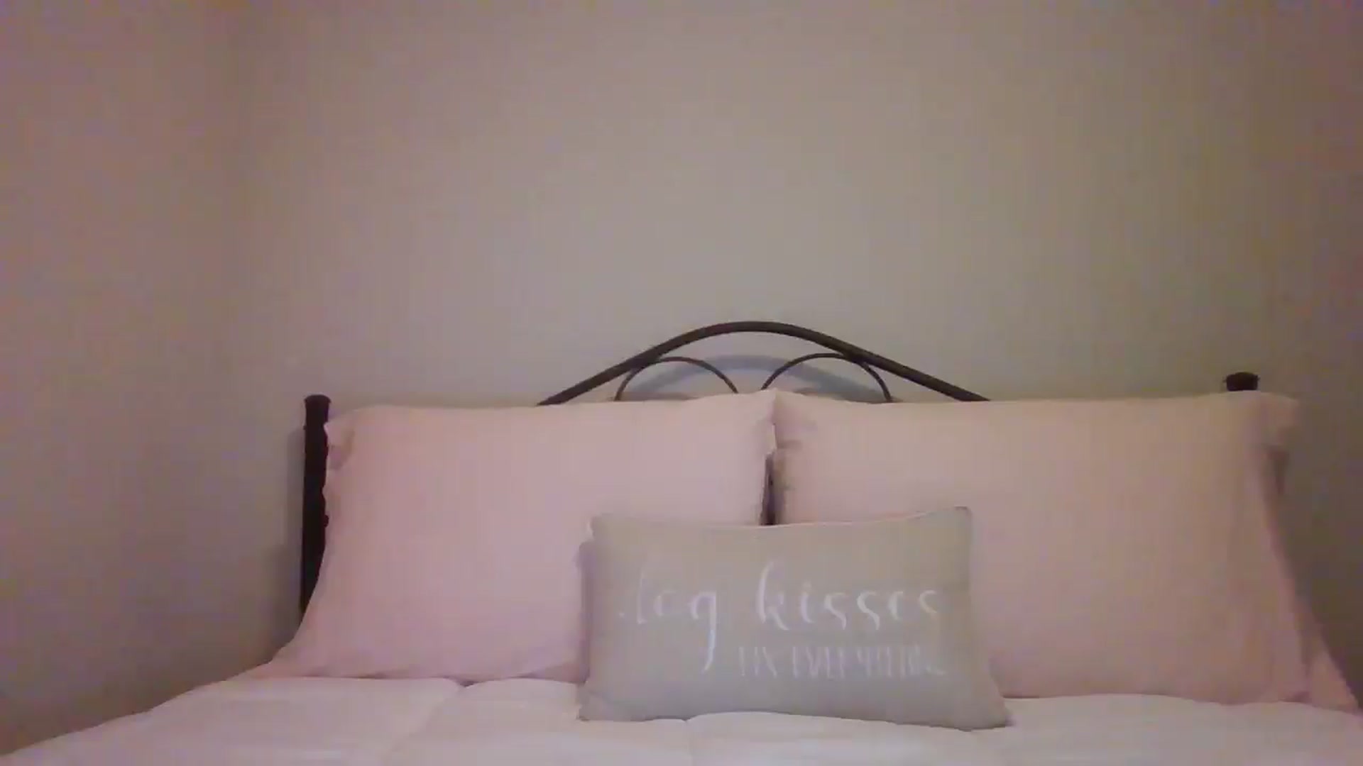 Gallery image thumbnail from LVDOLL's myfreecams stream on, 11/28/2024, 05:34 image 17 of 20