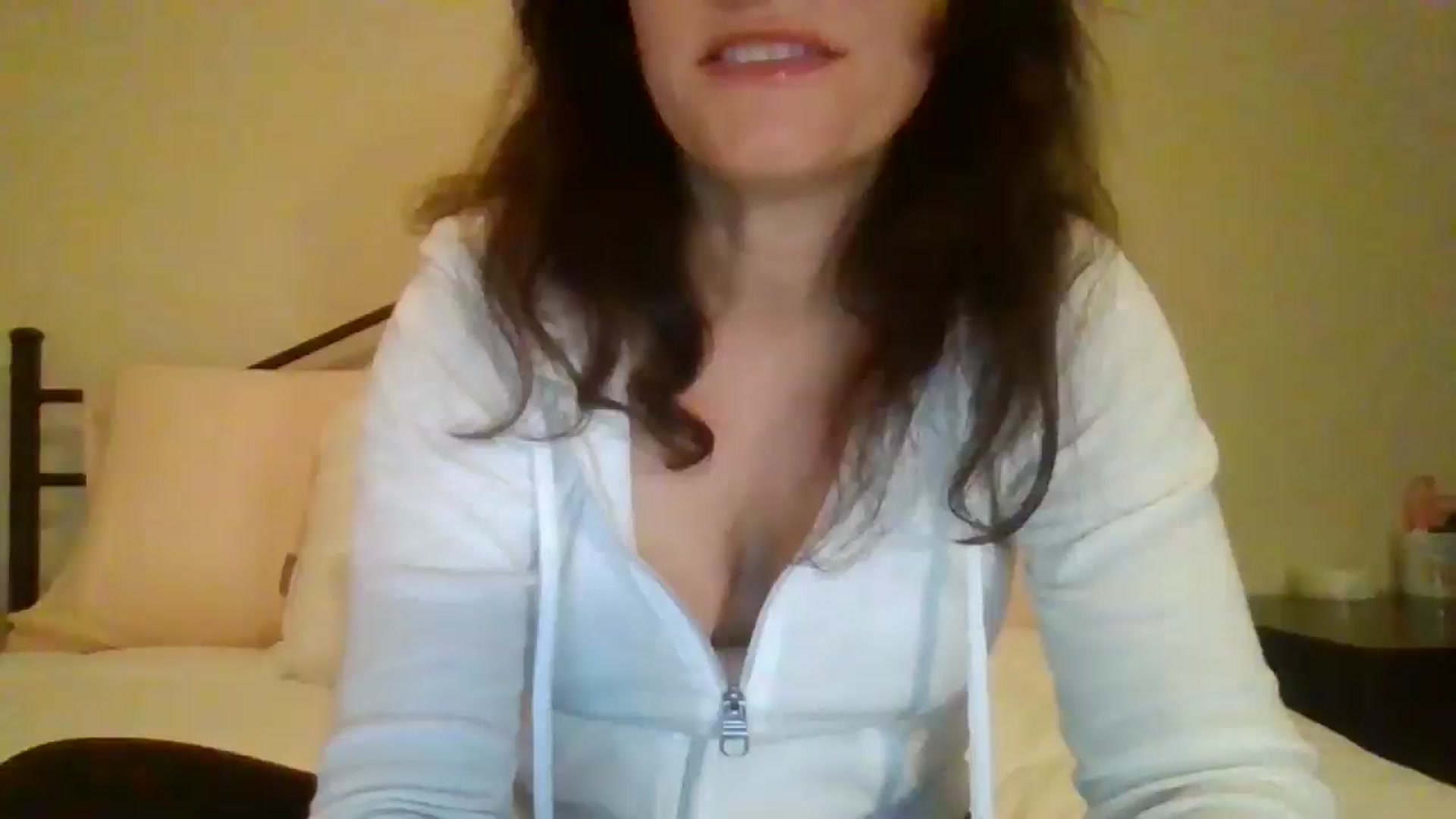 Gallery image thumbnail from LVDOLL's myfreecams stream on, 11/29/2024, 02:24 image 1 of 20