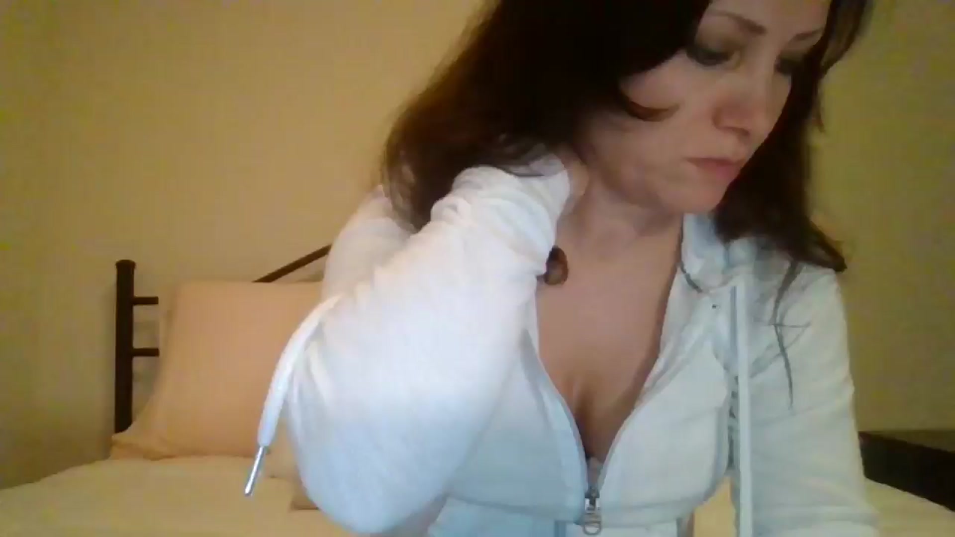 Gallery image thumbnail from LVDOLL's myfreecams stream on, 11/29/2024, 02:24 image 5 of 20