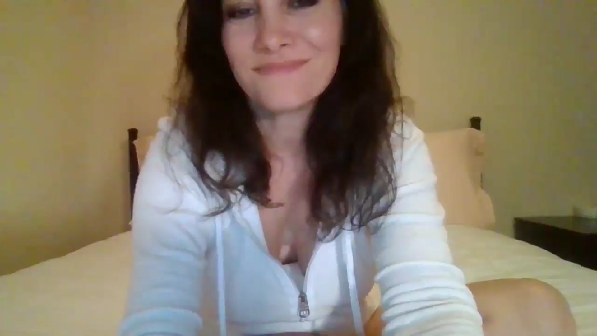 Gallery image thumbnail from LVDOLL's myfreecams stream on, 11/29/2024, 04:35 image 20 of 20
