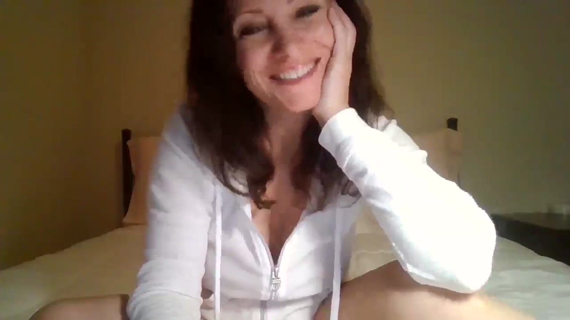 Gallery image thumbnail from LVDOLL's myfreecams stream on, 11/29/2024, 05:30 image 2 of 20