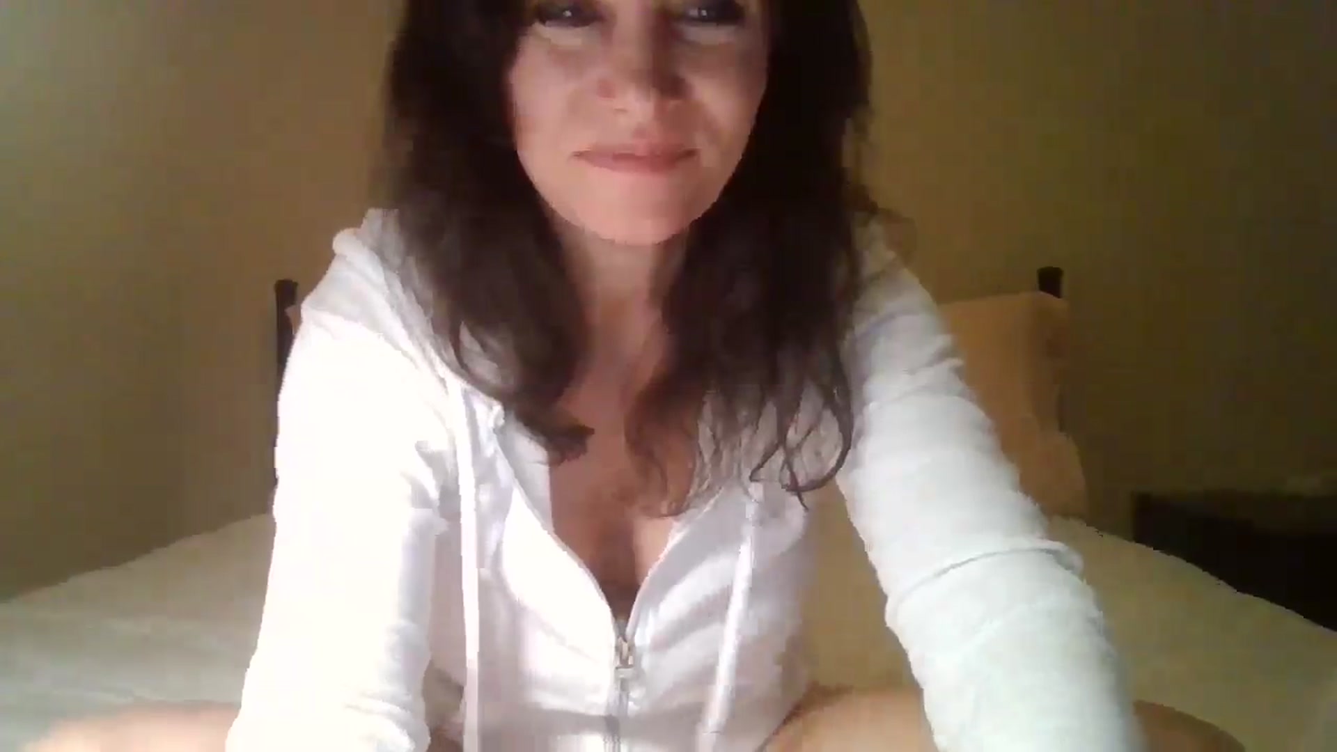 Gallery image thumbnail from LVDOLL's myfreecams stream on, 11/29/2024, 05:30 image 5 of 20