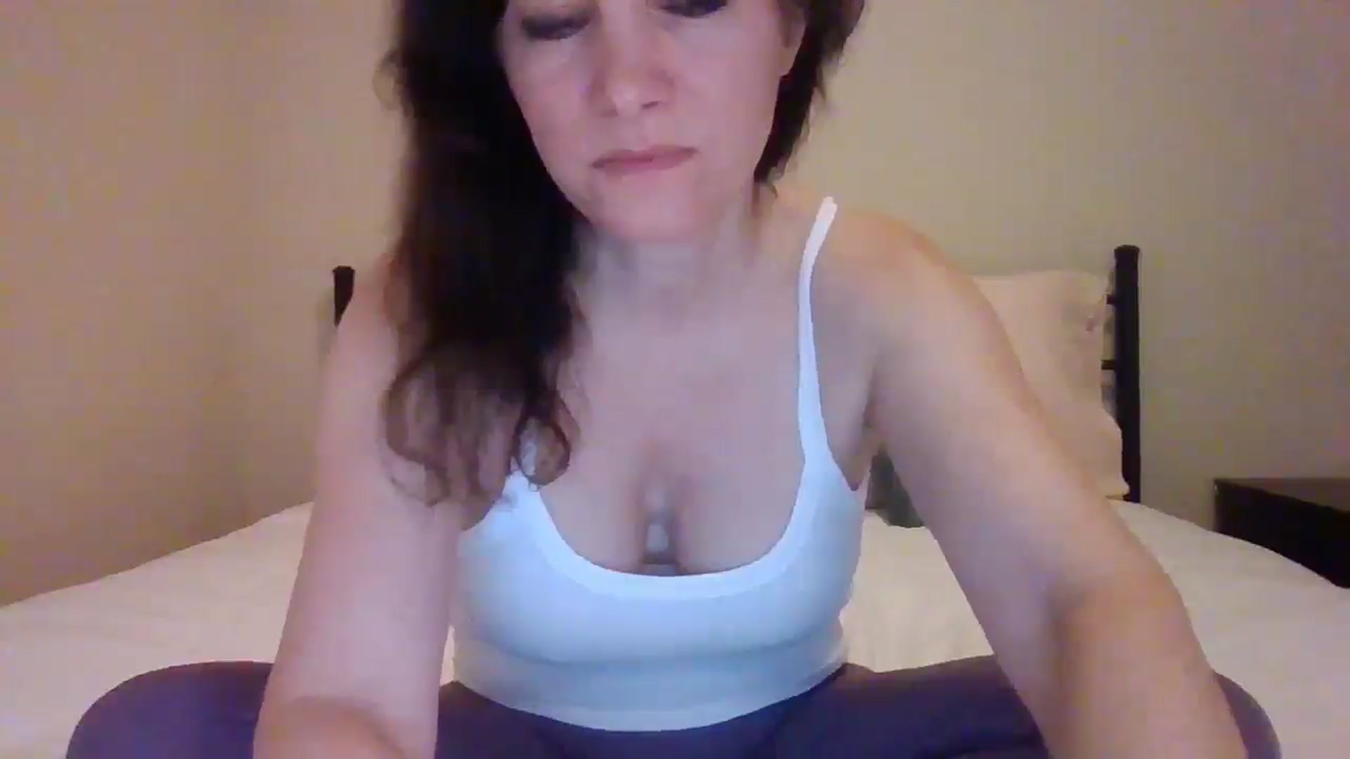 Gallery image thumbnail from LVDOLL's myfreecams stream on, 12/02/2024, 05:52 image 15 of 20