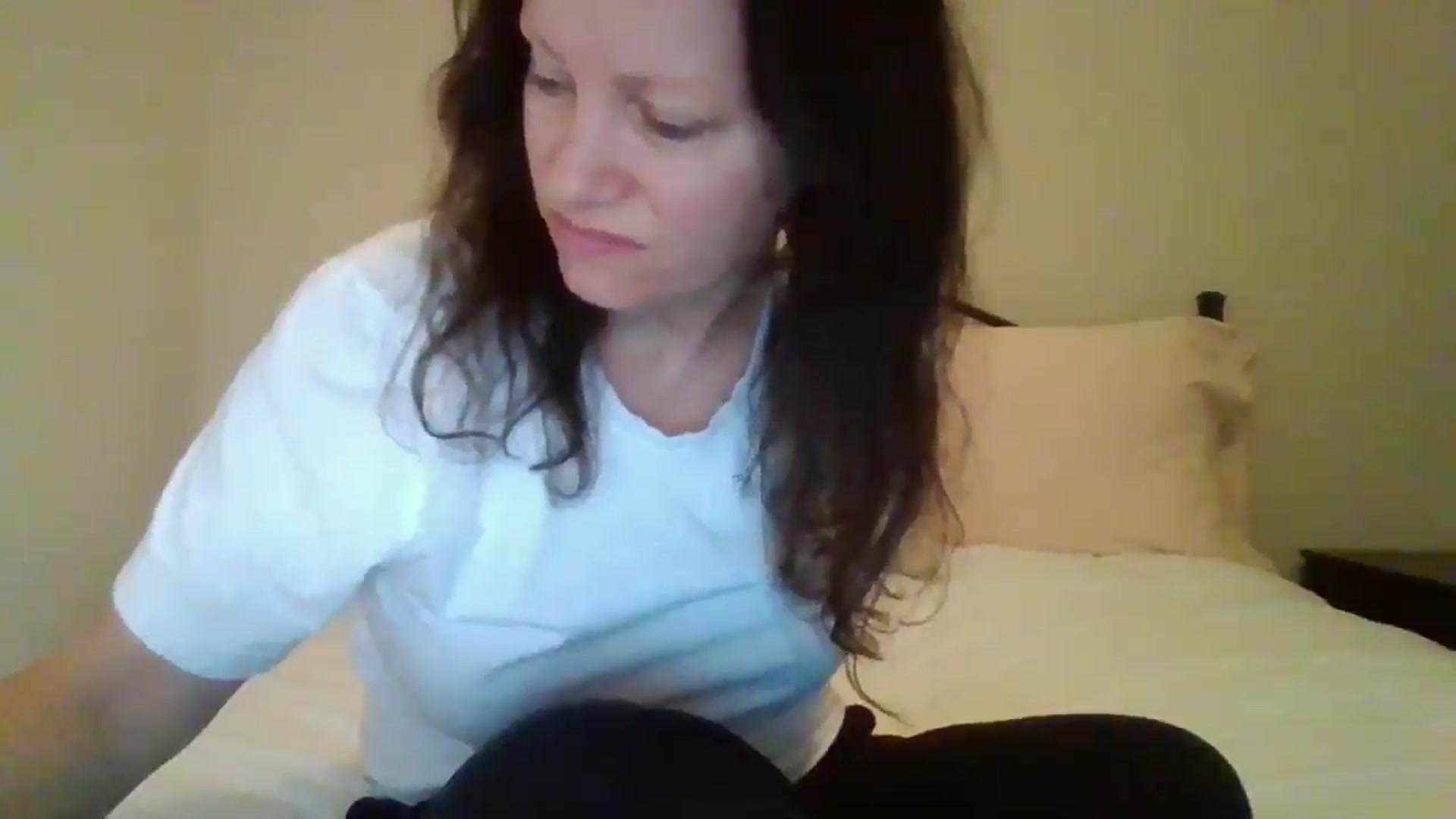 Gallery image thumbnail from LVDOLL's myfreecams stream on, 12/03/2024, 04:14 image 8 of 20