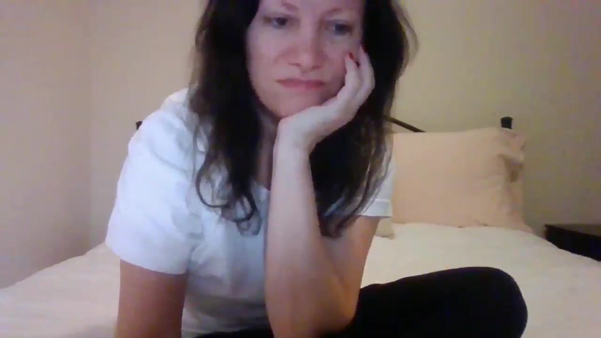 Gallery image thumbnail from LVDOLL's myfreecams stream on, 12/03/2024, 04:14 image 7 of 20