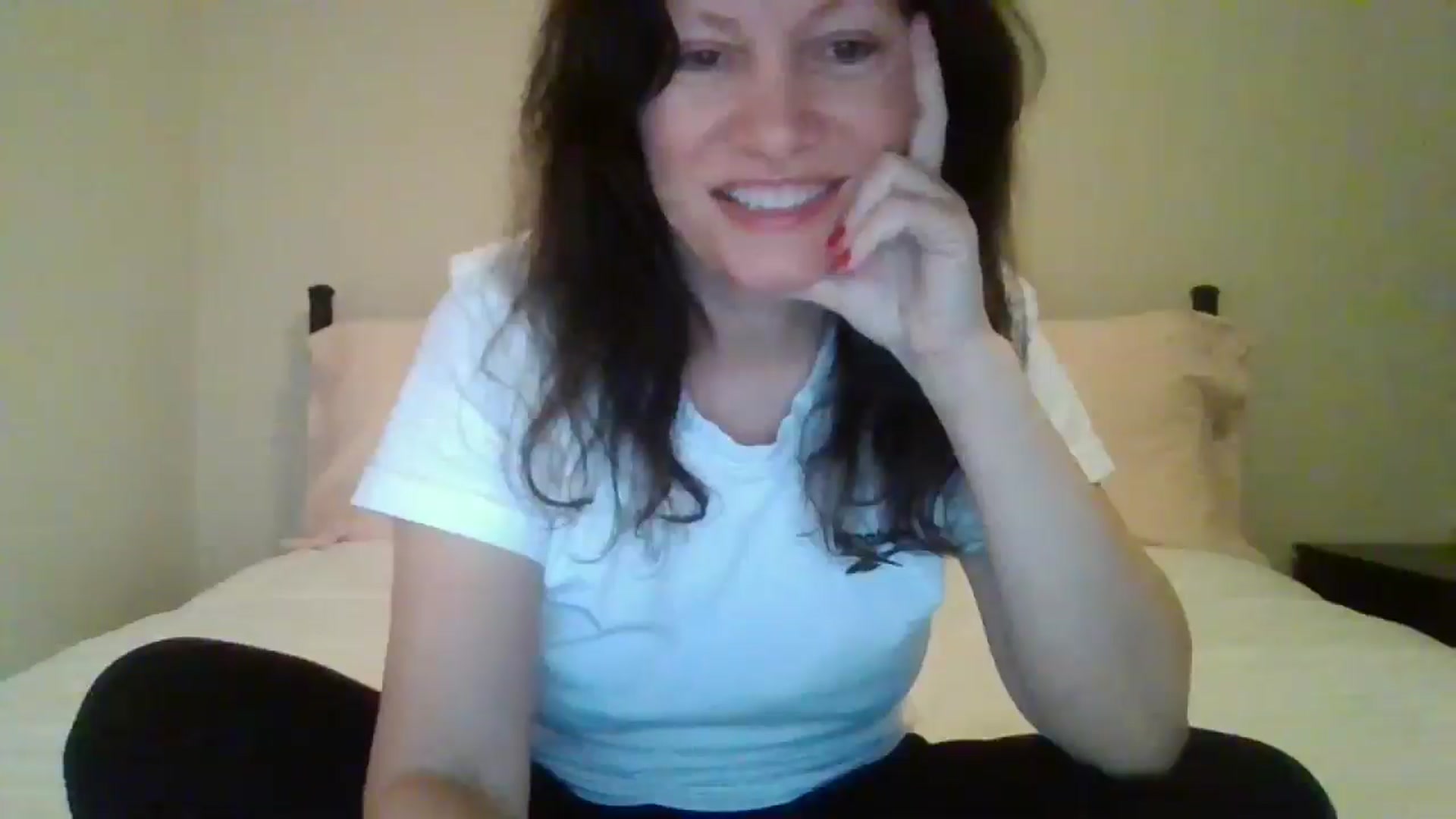Gallery image thumbnail from LVDOLL's myfreecams stream on, 12/03/2024, 04:14 image 12 of 20