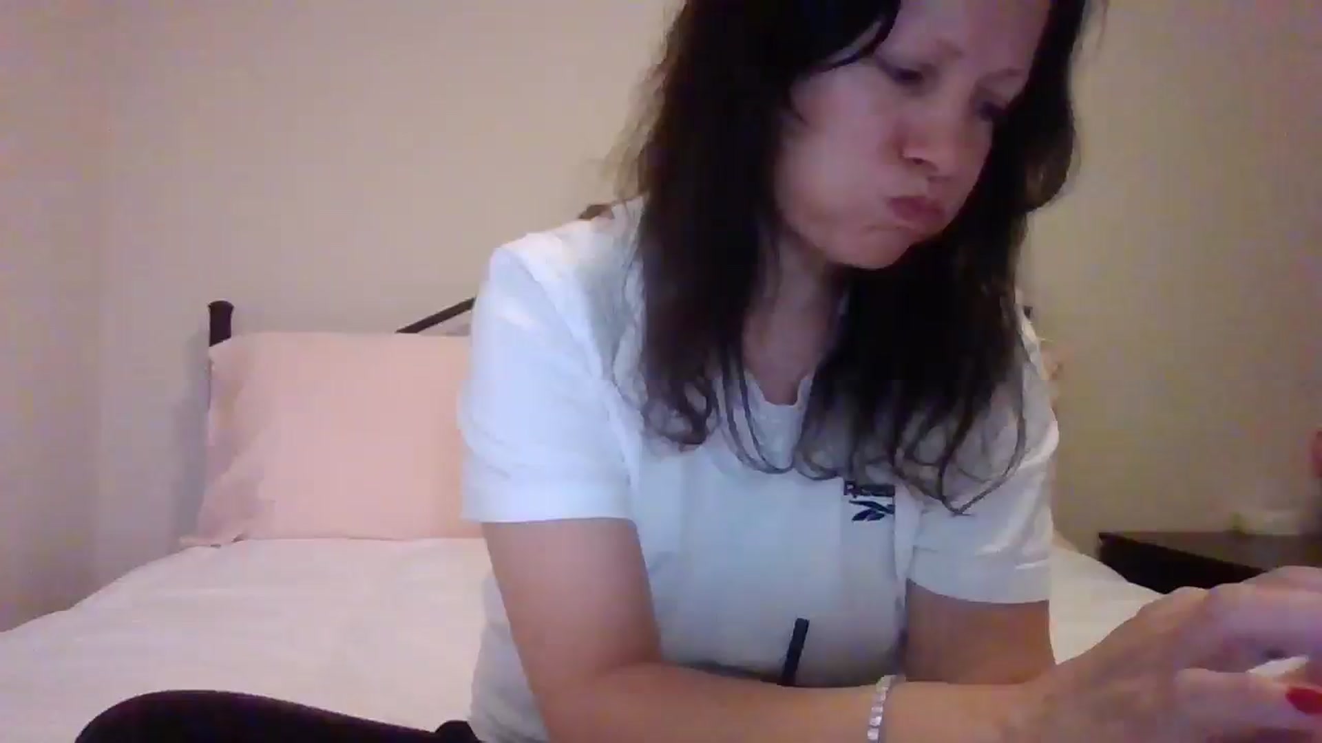 Gallery image thumbnail from LVDOLL's myfreecams stream on, 12/03/2024, 04:58 image 2 of 20