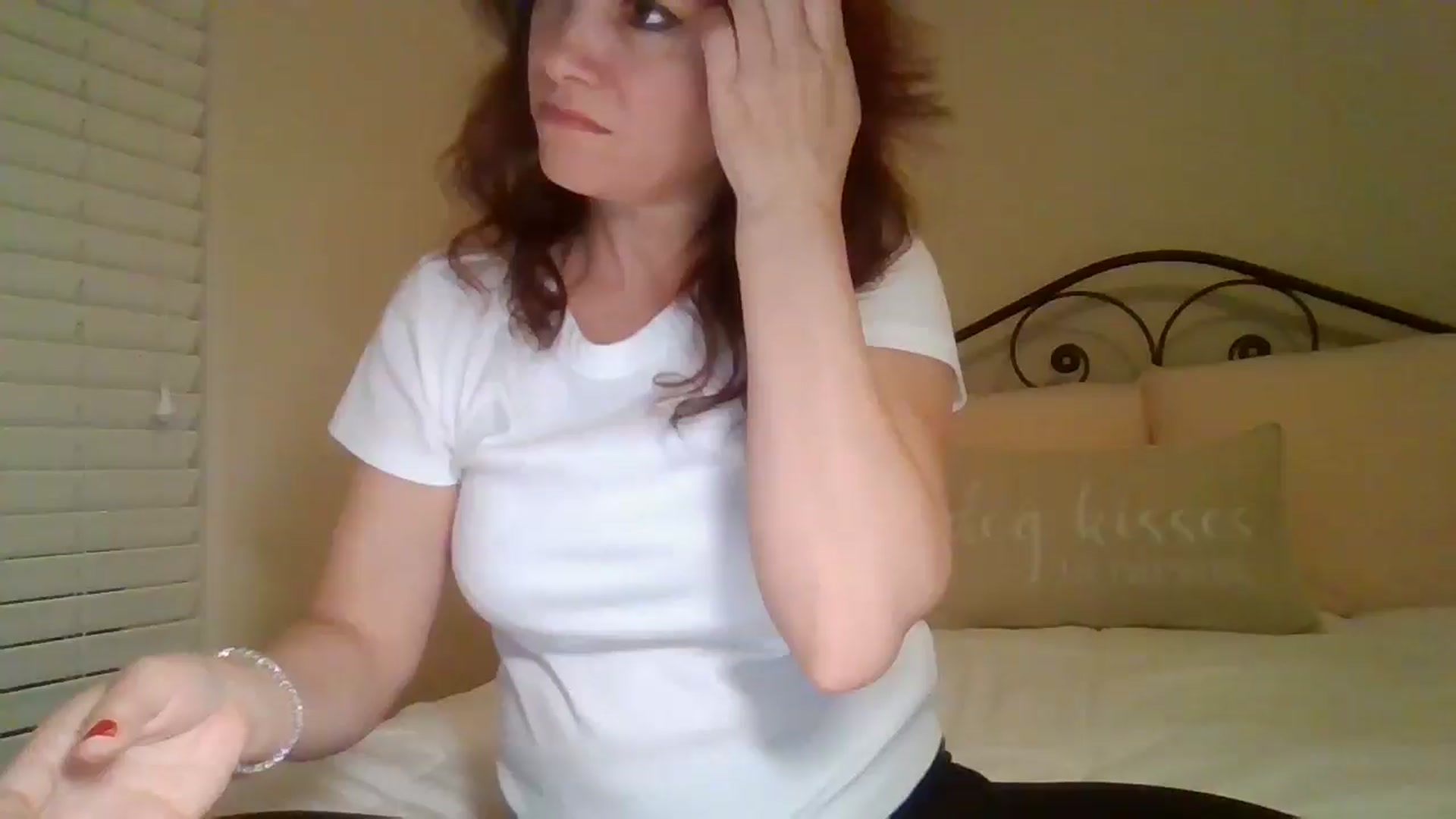 Gallery image thumbnail from LVDOLL's myfreecams stream on, 12/04/2024, 05:59 image 7 of 20