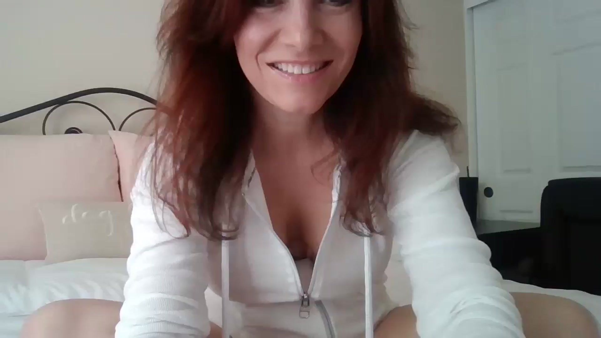 Gallery image thumbnail from LVDOLL's myfreecams stream on, 12/06/2024, 21:25 image 6 of 20