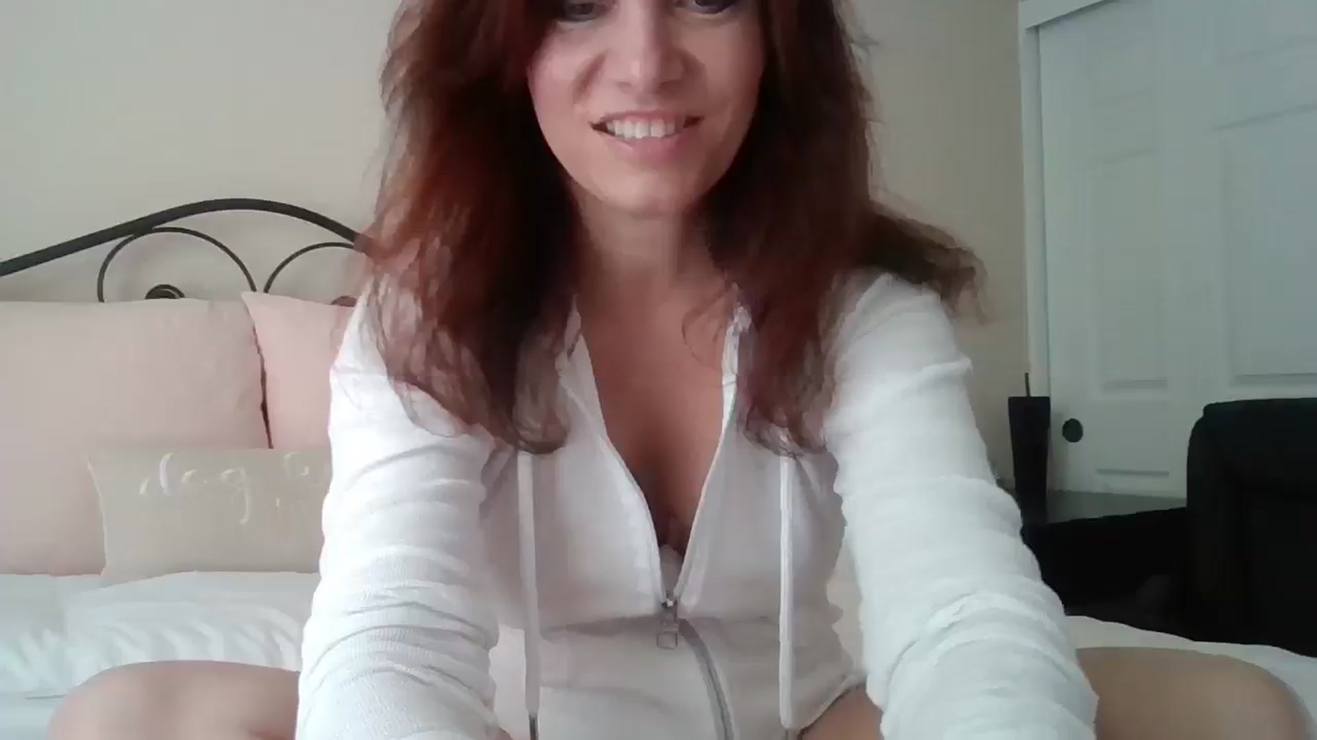 Gallery image thumbnail from LVDOLL's myfreecams stream on, 12/06/2024, 21:25 image 8 of 20