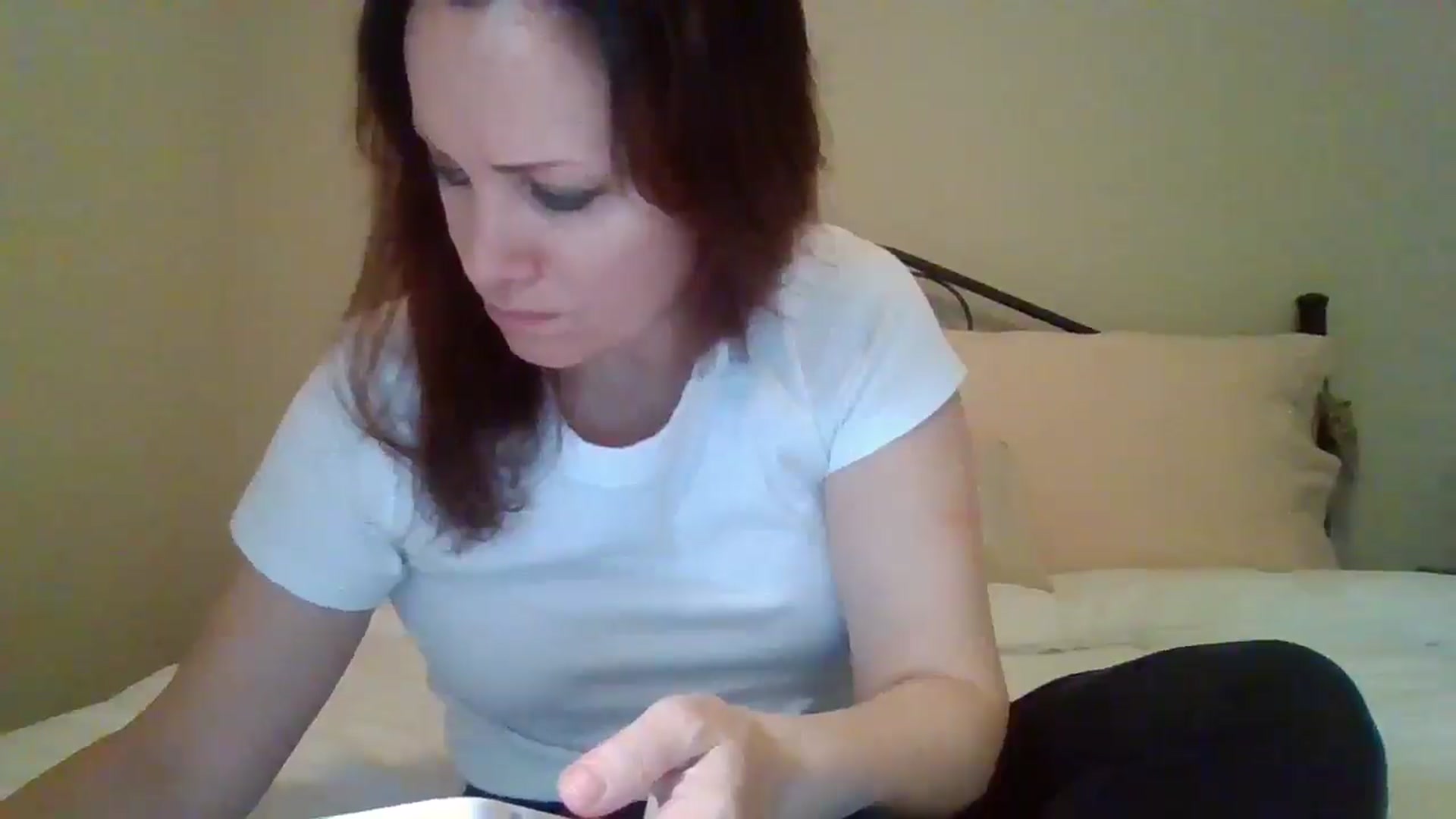 Gallery image thumbnail from LVDOLL's myfreecams stream on, 12/08/2024, 02:55 image 12 of 20