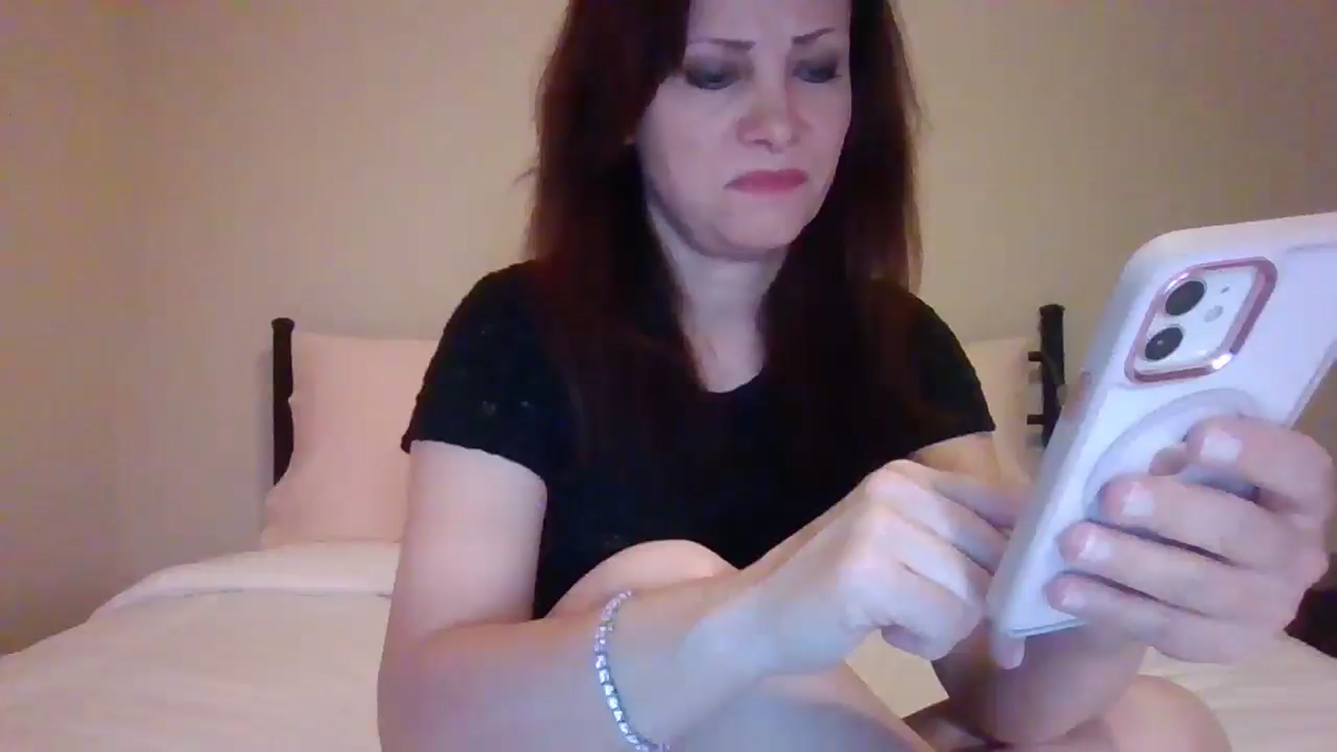 Gallery image thumbnail from LVDOLL's myfreecams stream on, 12/09/2024, 01:56 image 14 of 20