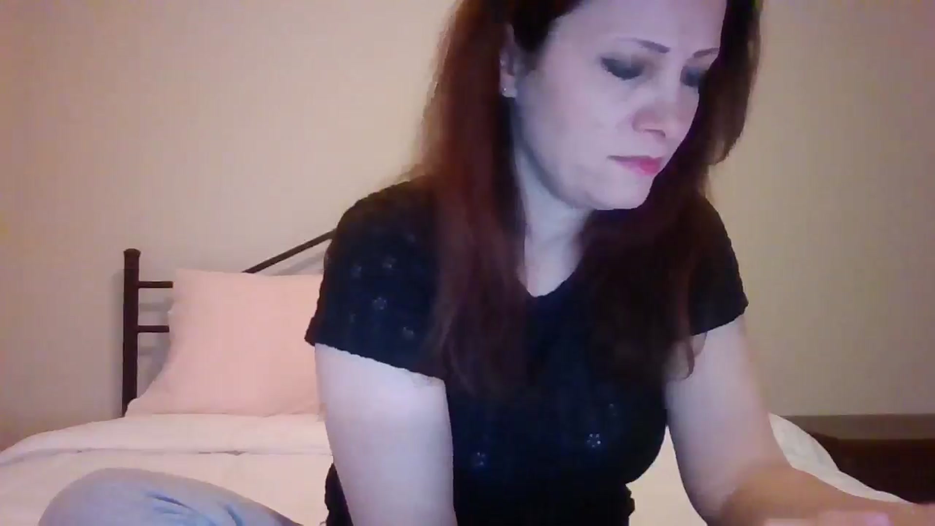 Gallery image thumbnail from LVDOLL's myfreecams stream on, 12/09/2024, 01:56 image 4 of 20