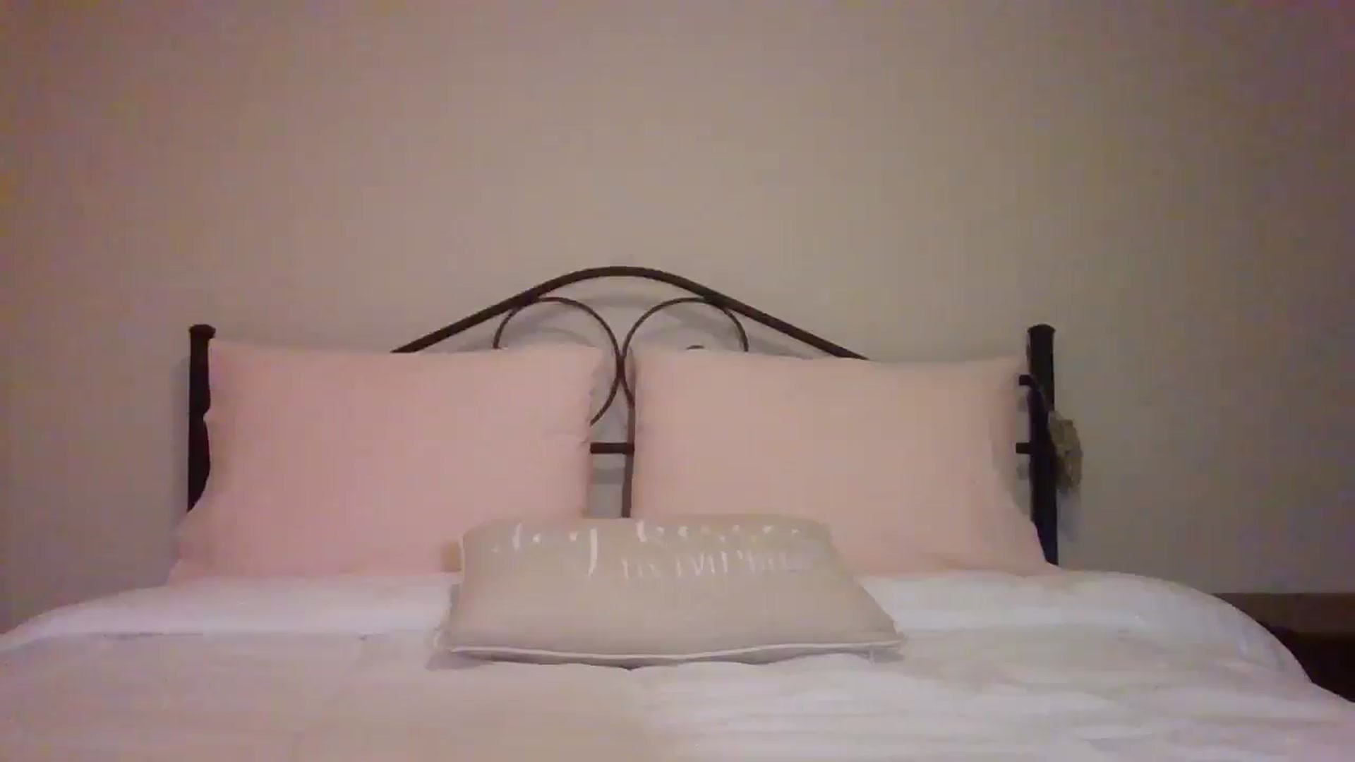 Gallery image thumbnail from LVDOLL's myfreecams stream on, 12/09/2024, 03:02 image 6 of 20