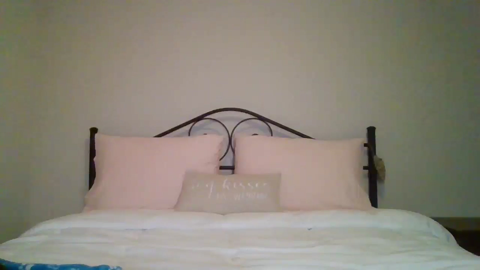 Gallery image thumbnail from LVDOLL's myfreecams stream on, 12/09/2024, 05:35 image 8 of 20