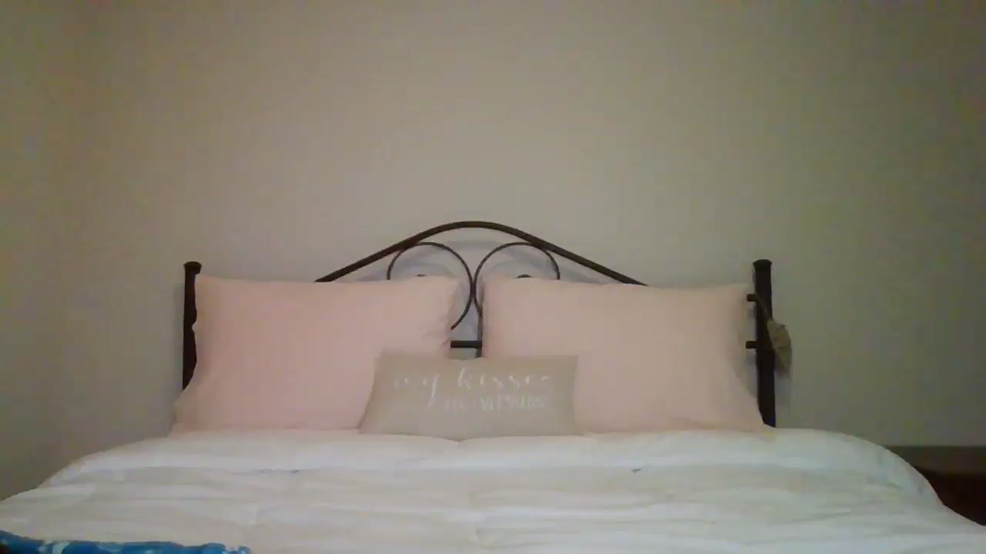 Gallery image thumbnail from LVDOLL's myfreecams stream on, 12/09/2024, 05:35 image 9 of 20