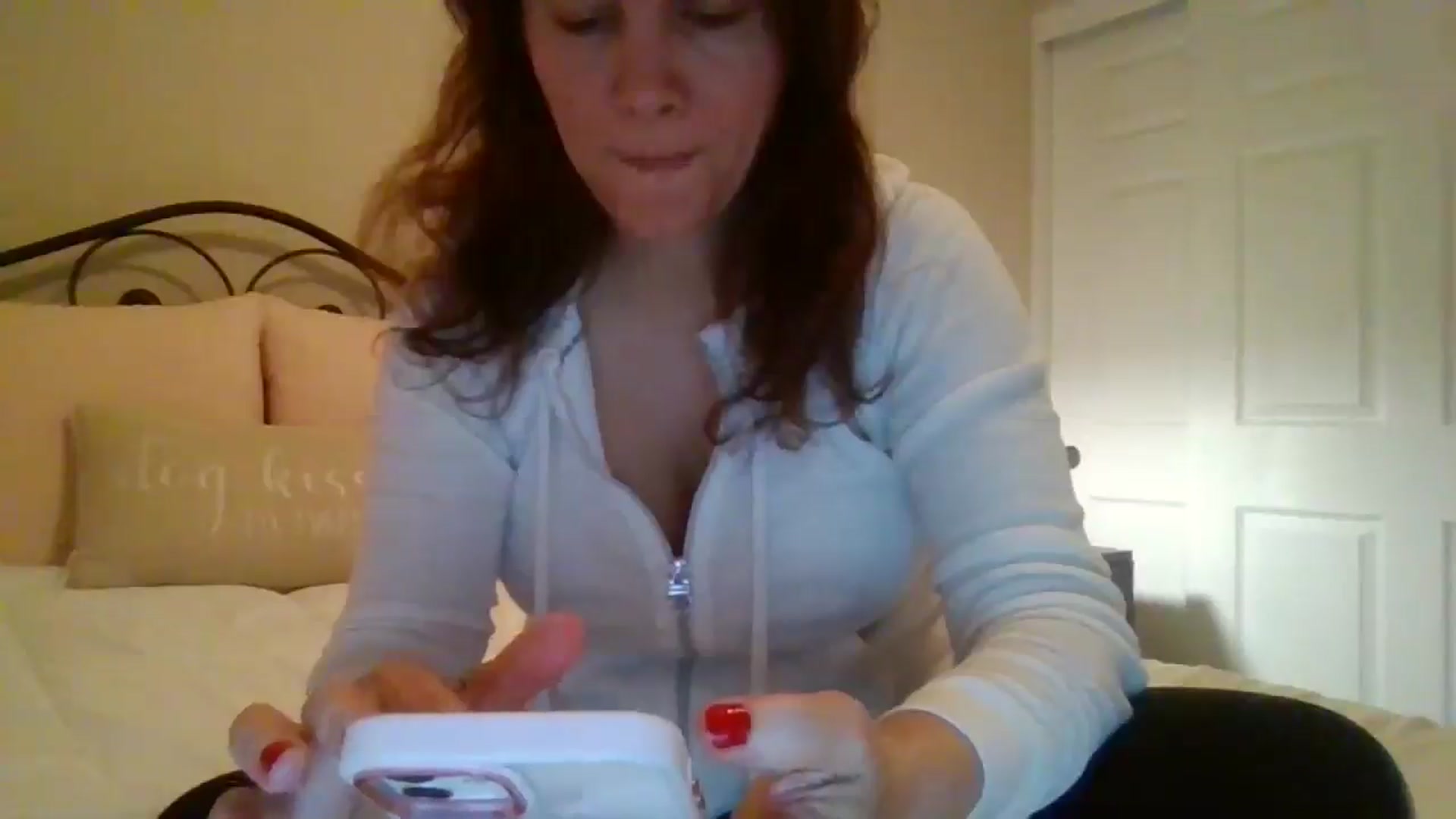 Gallery image thumbnail from LVDOLL's myfreecams stream on, 12/12/2024, 02:08 image 17 of 20