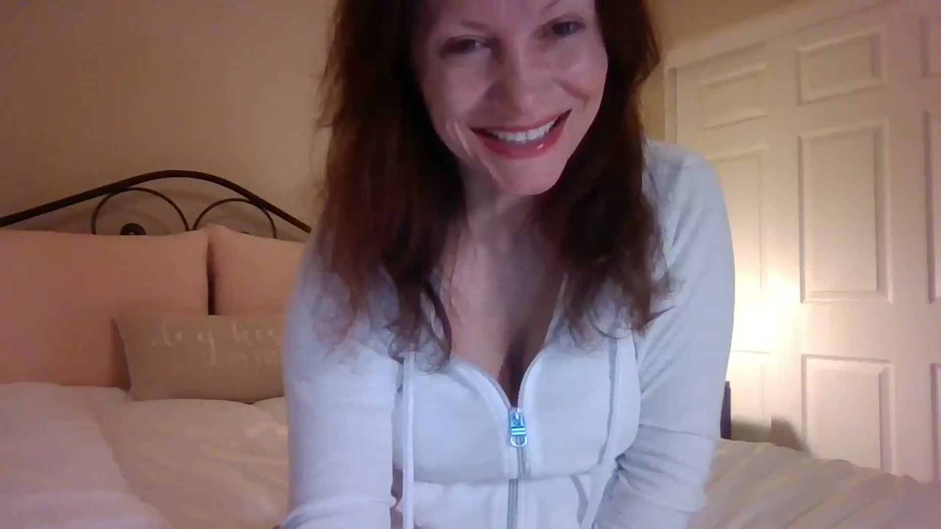 Gallery image thumbnail from LVDOLL's myfreecams stream on, 12/12/2024, 03:51 image 9 of 20