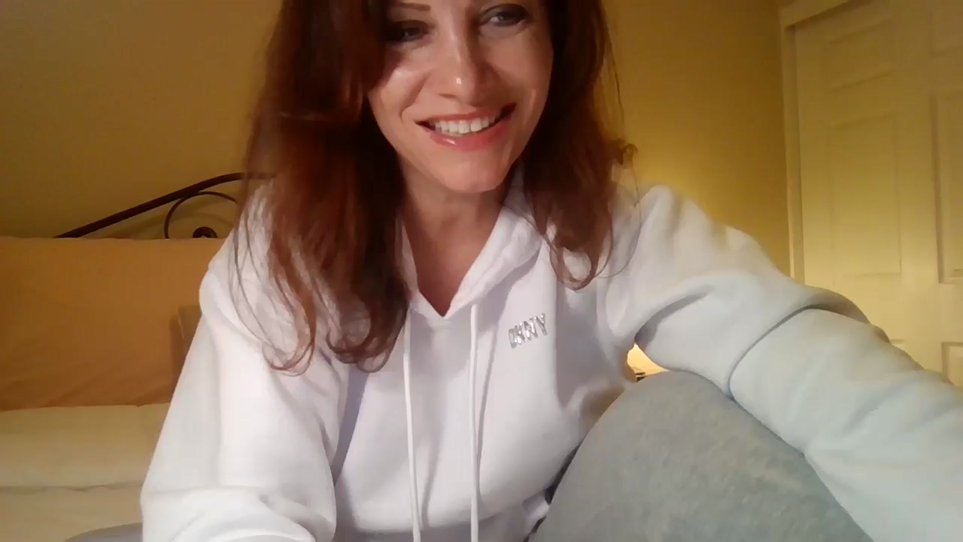 Gallery image thumbnail from LVDOLL's myfreecams stream on, 12/13/2024, 02:54 image 18 of 20