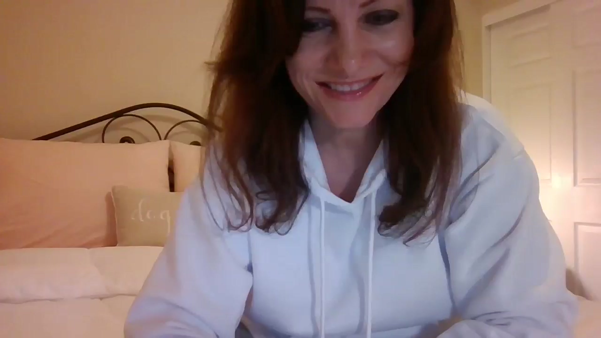 Gallery image thumbnail from LVDOLL's myfreecams stream on, 12/13/2024, 02:54 image 2 of 20