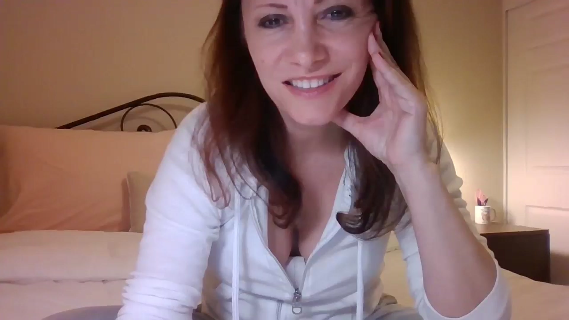 Gallery image thumbnail from LVDOLL's myfreecams stream on, 12/13/2024, 05:55 image 18 of 20