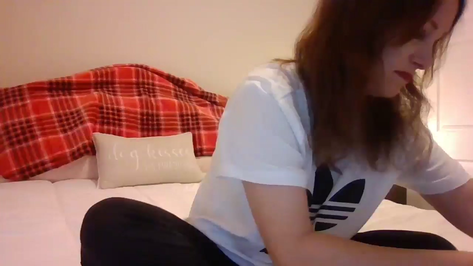 Gallery image thumbnail from LVDOLL's myfreecams stream on, 12/16/2024, 03:51 image 1 of 20