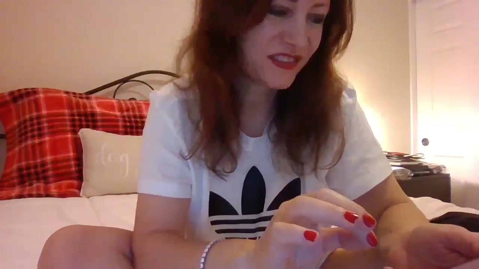 Gallery image thumbnail from LVDOLL's myfreecams stream on, 12/16/2024, 06:15 image 18 of 20