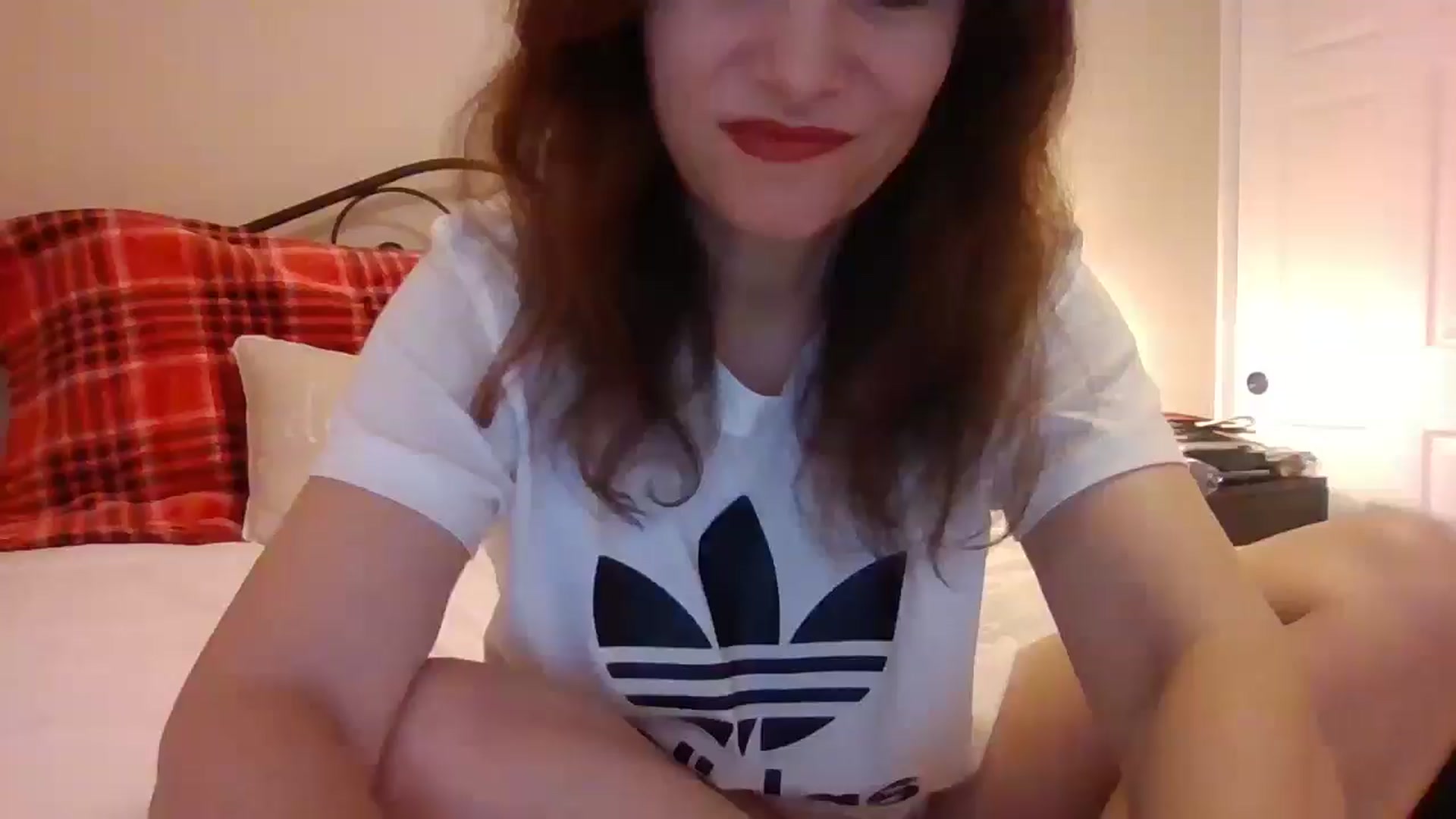 Gallery image thumbnail from LVDOLL's myfreecams stream on, 12/16/2024, 06:15 image 16 of 20