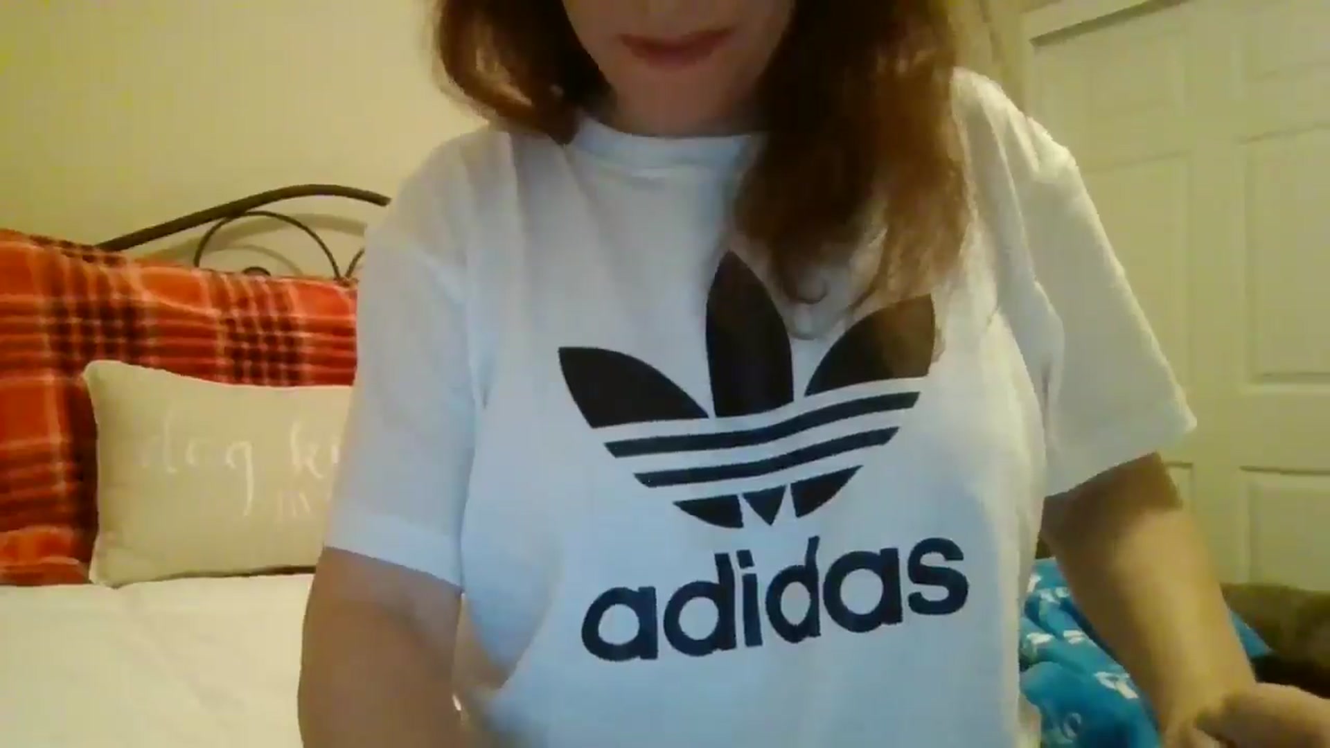 Gallery image thumbnail from LVDOLL's myfreecams stream on, 12/16/2024, 07:13 image 15 of 20