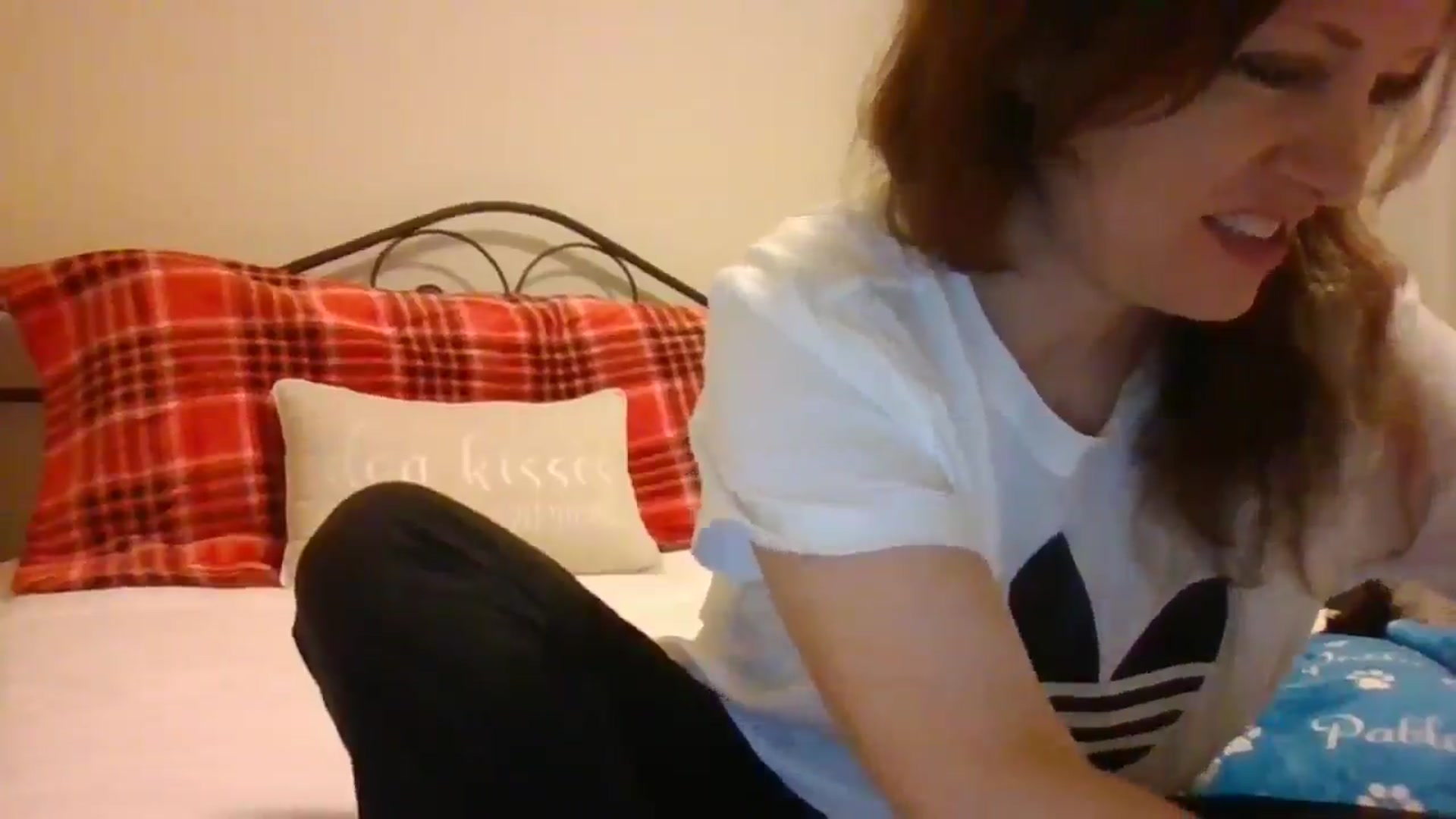 Gallery image thumbnail from LVDOLL's myfreecams stream on, 12/16/2024, 07:13 image 4 of 20