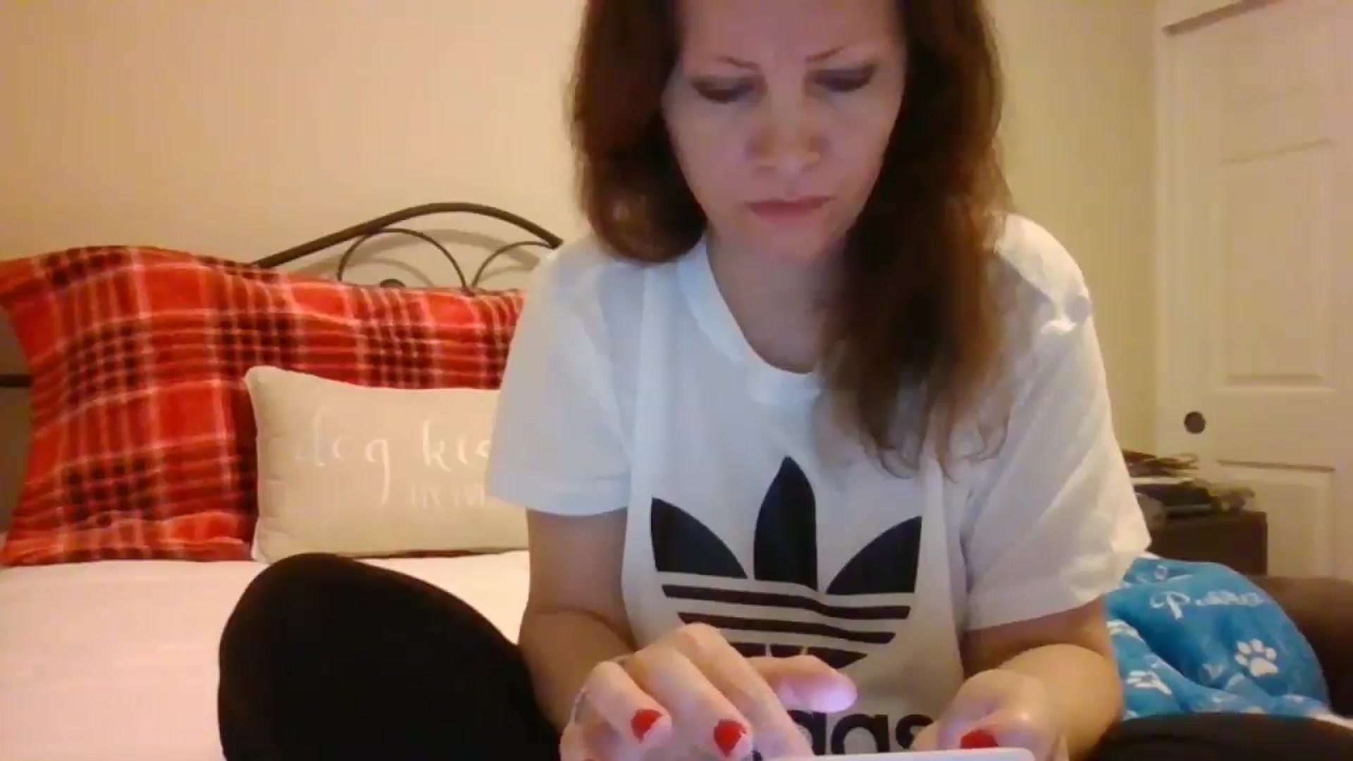 Gallery image thumbnail from LVDOLL's myfreecams stream on, 12/16/2024, 07:13 image 13 of 20