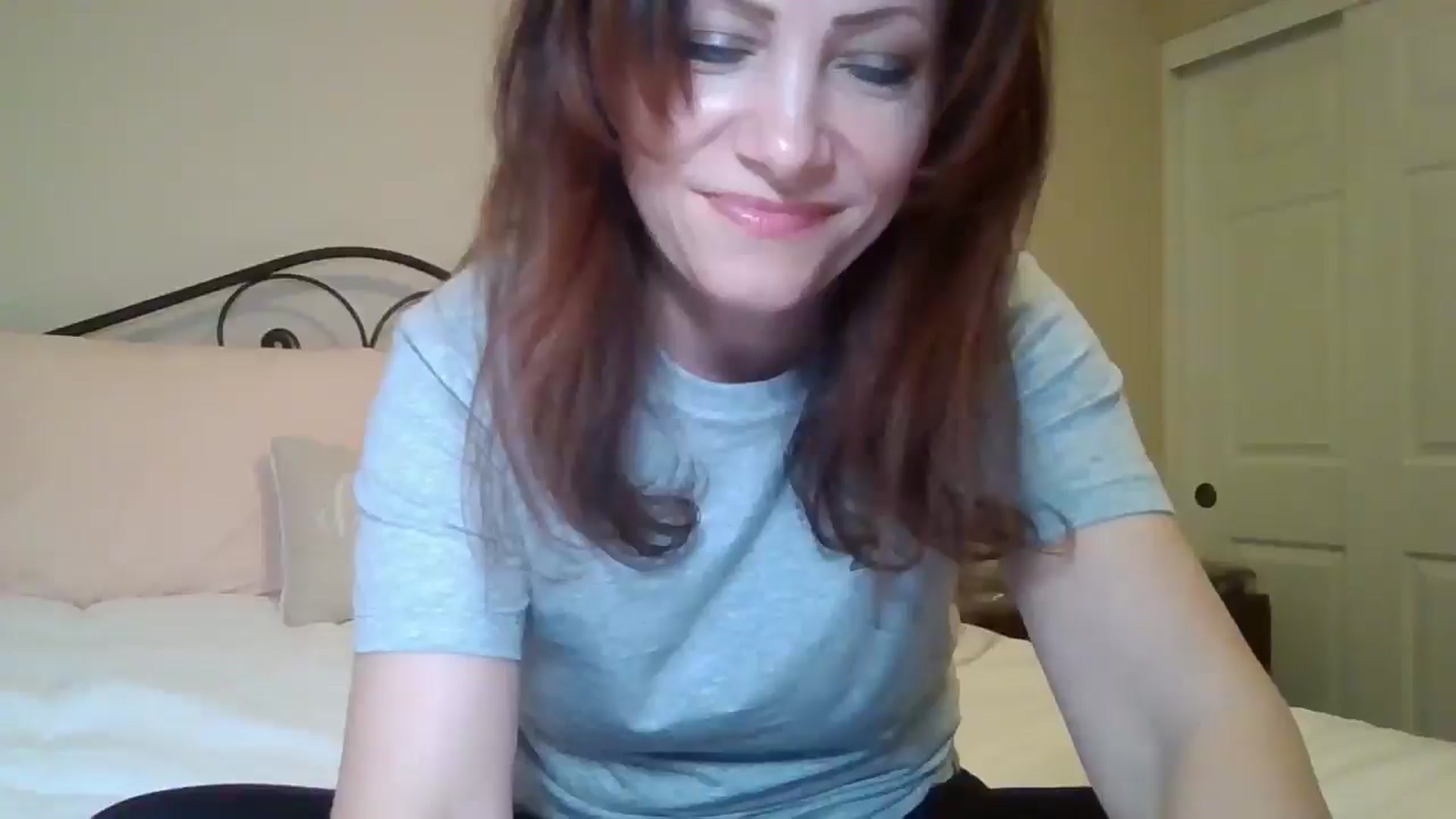 Gallery image thumbnail from LVDOLL's myfreecams stream on, 12/17/2024, 03:22 image 6 of 20