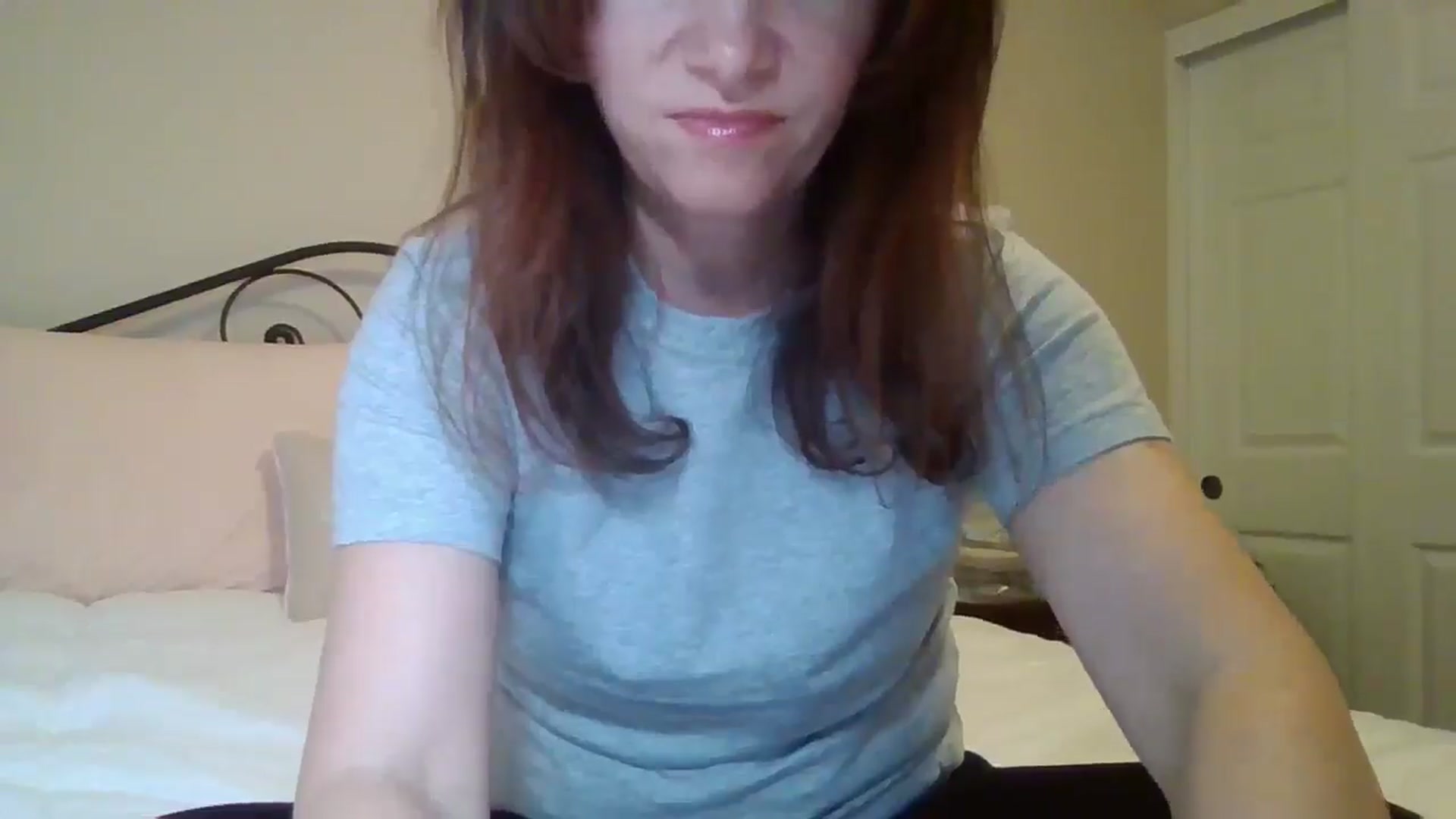 Gallery image thumbnail from LVDOLL's myfreecams stream on, 12/17/2024, 03:22 image 4 of 20