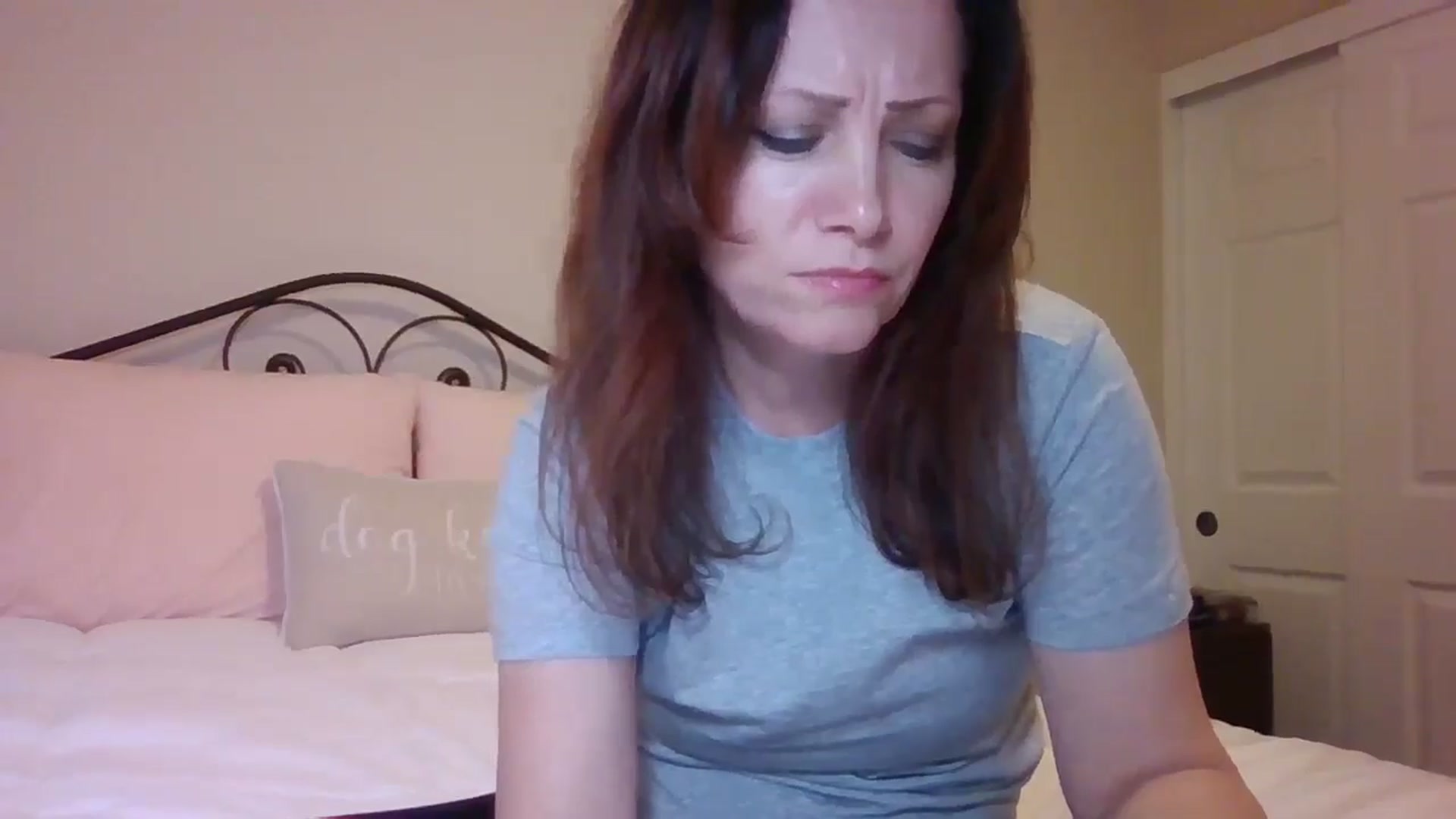 Gallery image thumbnail from LVDOLL's myfreecams stream on, 12/17/2024, 03:22 image 19 of 20