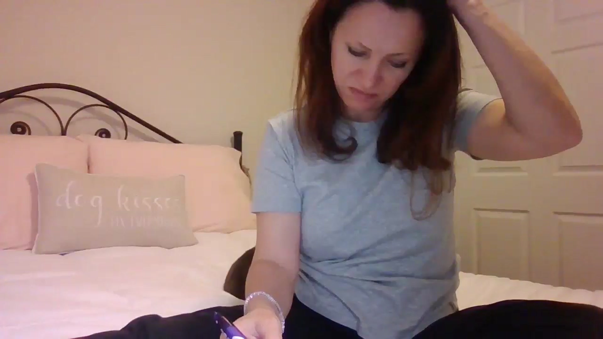 Gallery image thumbnail from LVDOLL's myfreecams stream on, 12/17/2024, 08:01 image 18 of 20