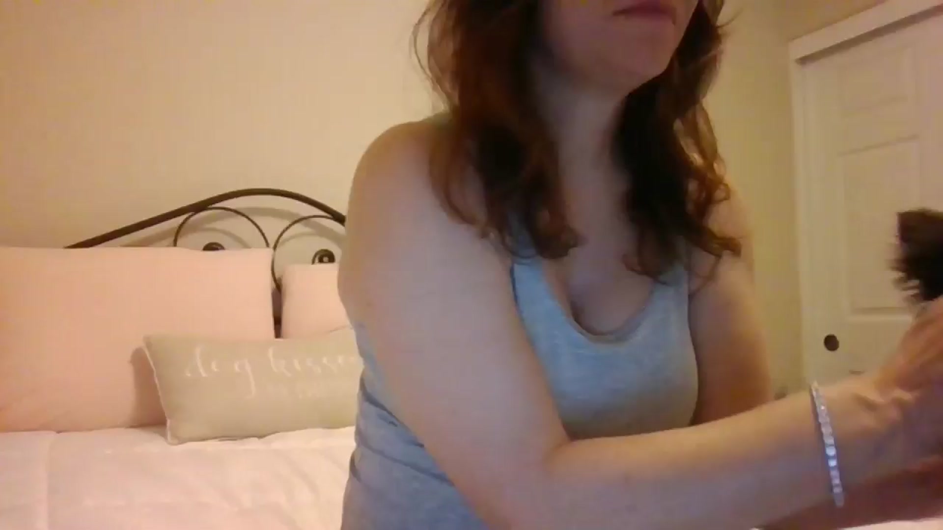 Gallery image thumbnail from LVDOLL's myfreecams stream on, 12/18/2024, 07:55 image 1 of 20