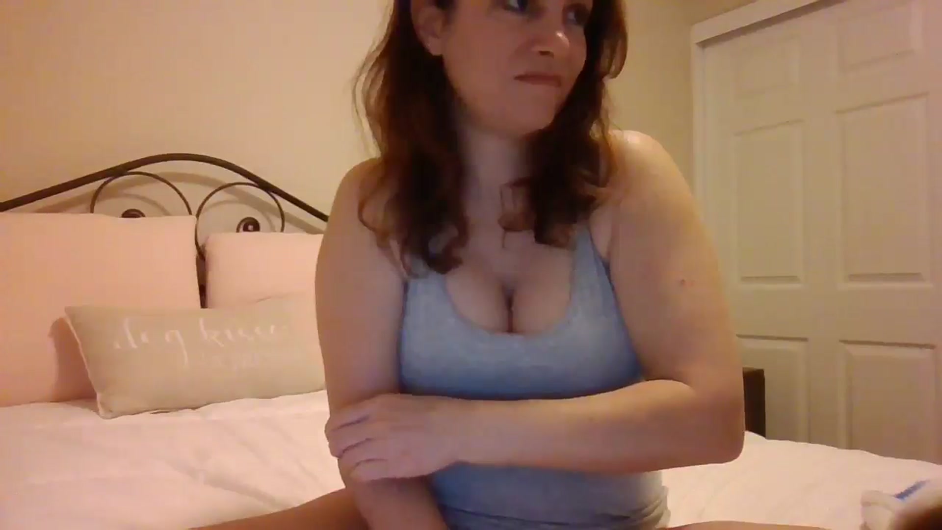 Gallery image thumbnail from LVDOLL's myfreecams stream on, 12/18/2024, 07:55 image 8 of 20