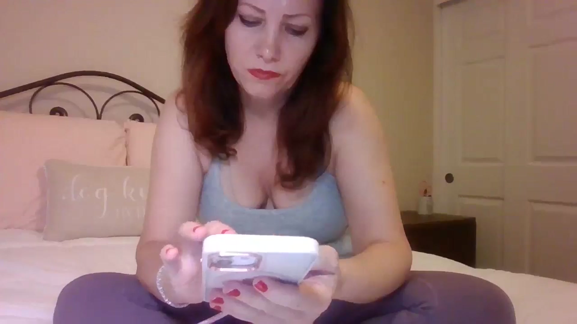 Gallery image thumbnail from LVDOLL's myfreecams stream on, 12/19/2024, 02:07 image 9 of 20