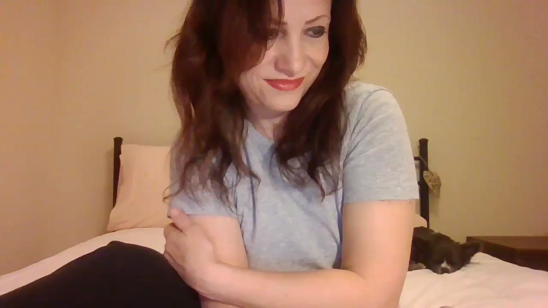 Gallery image thumbnail from LVDOLL's myfreecams stream on, 12/22/2024, 06:27 image 16 of 20
