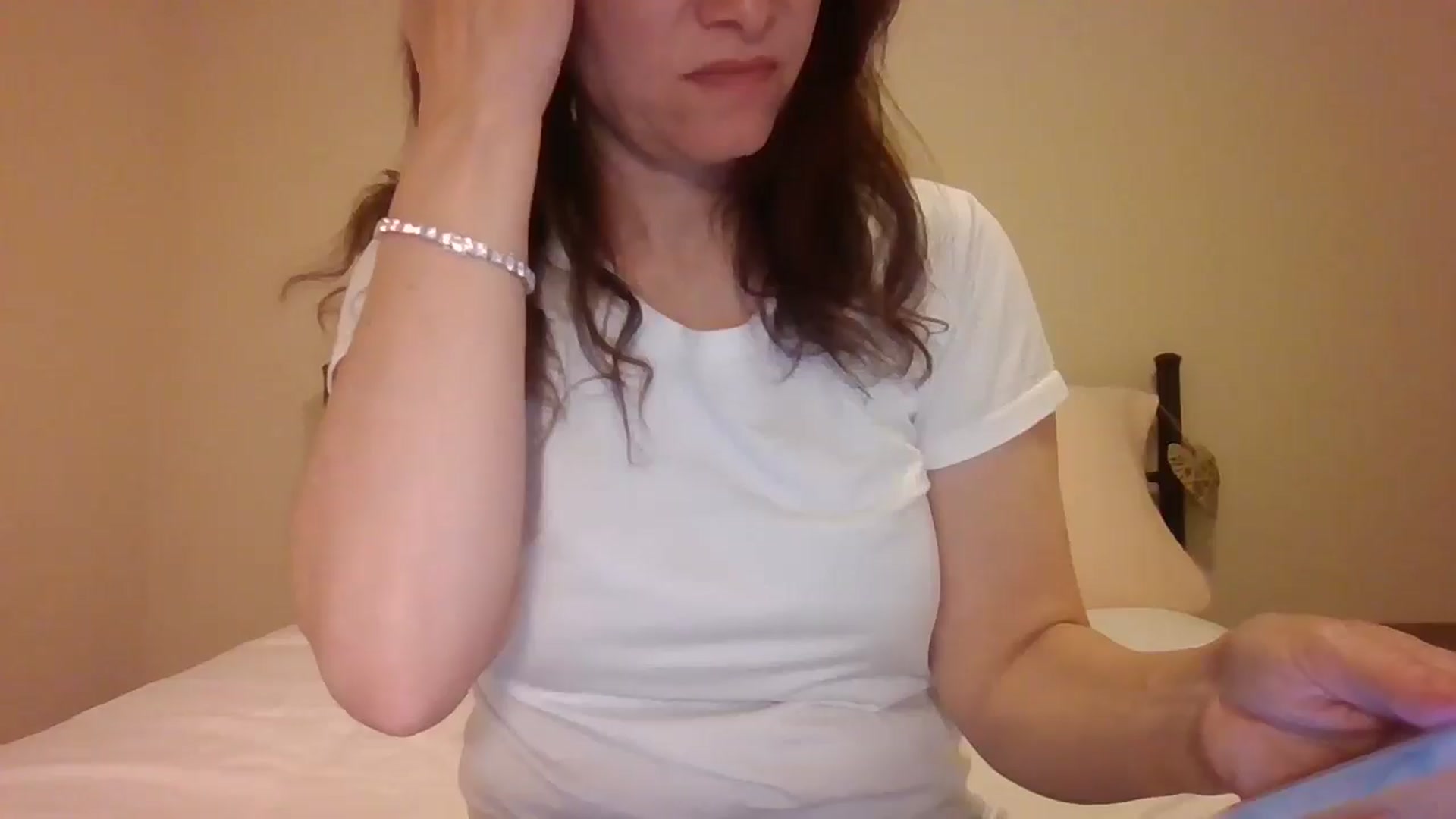 Gallery image thumbnail from LVDOLL's myfreecams stream on, 12/23/2024, 02:29 image 12 of 20