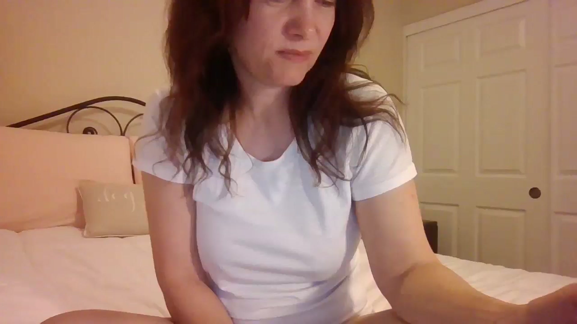 Gallery image thumbnail from LVDOLL's myfreecams stream on, 12/23/2024, 04:12 image 20 of 20