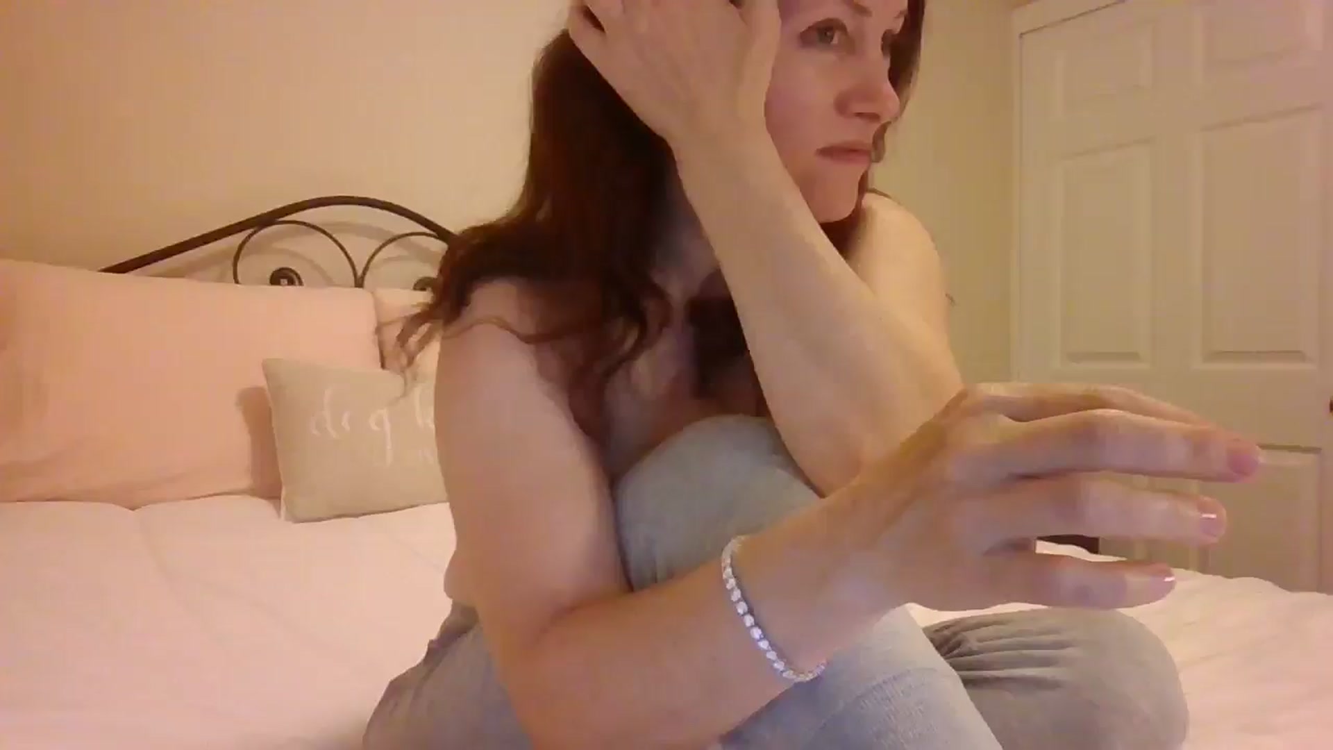 Gallery image thumbnail from LVDOLL's myfreecams stream on, 12/23/2024, 08:19 image 20 of 20