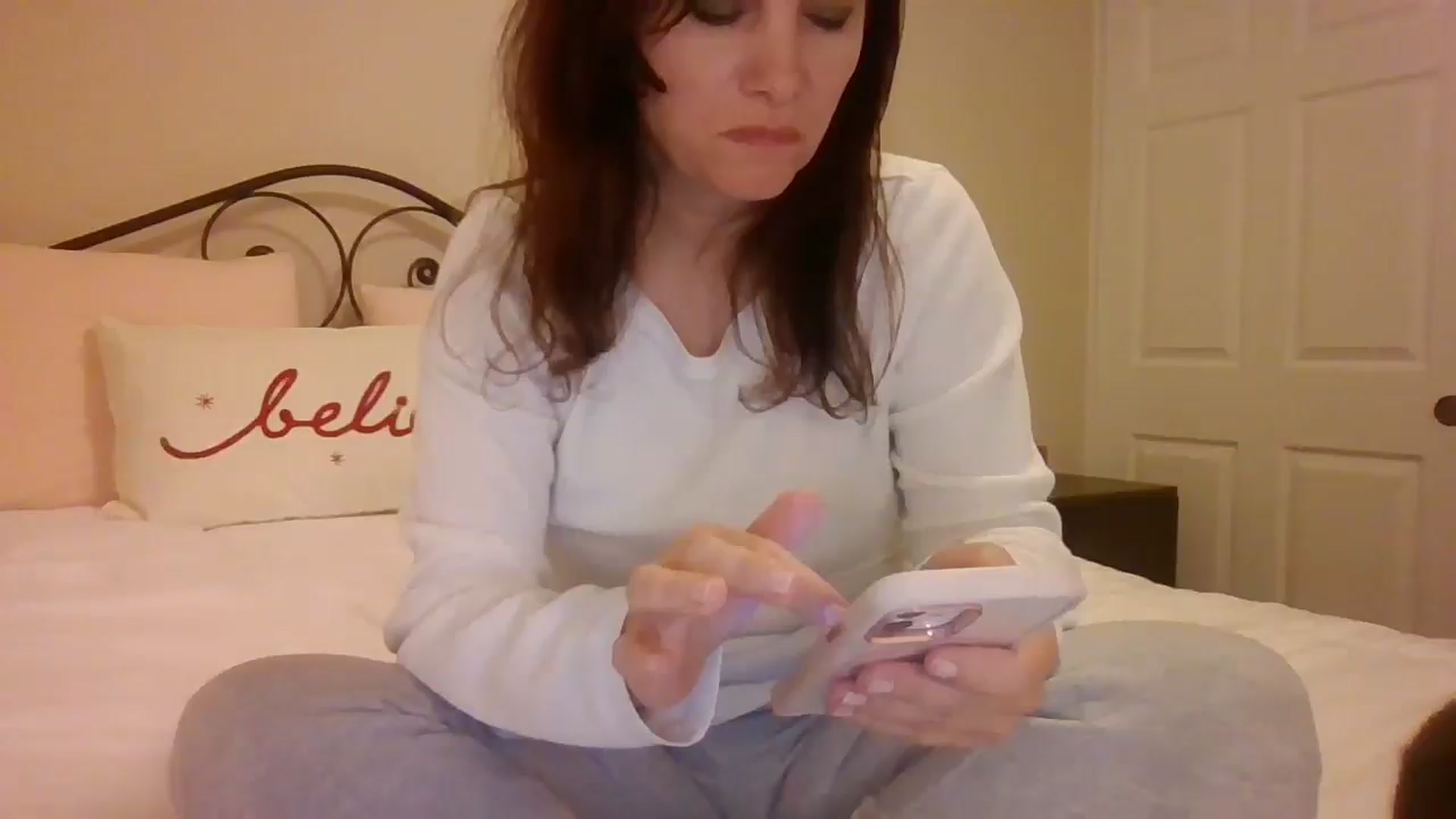 Gallery image thumbnail from LVDOLL's myfreecams stream on, 12/27/2024, 06:31 image 6 of 20