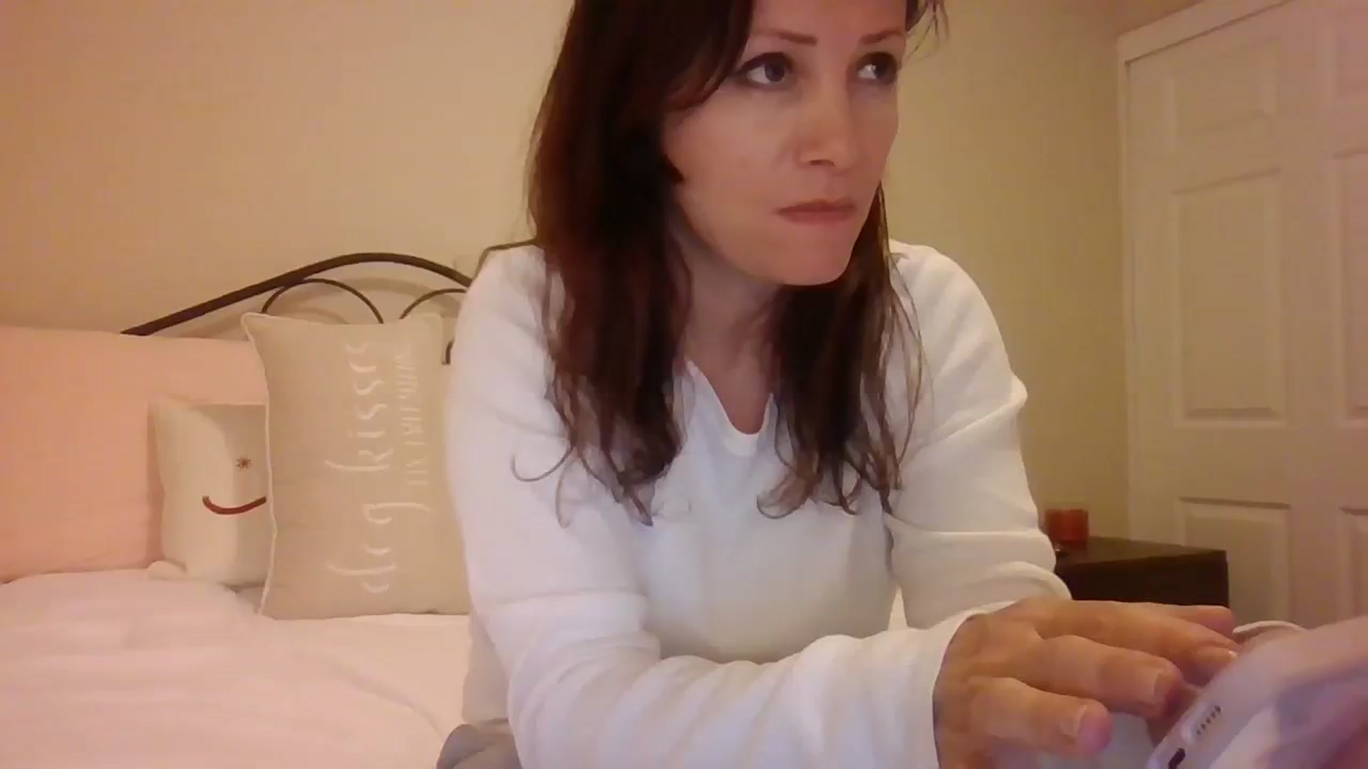 Gallery image thumbnail from LVDOLL's myfreecams stream on, 12/27/2024, 06:31 image 4 of 20