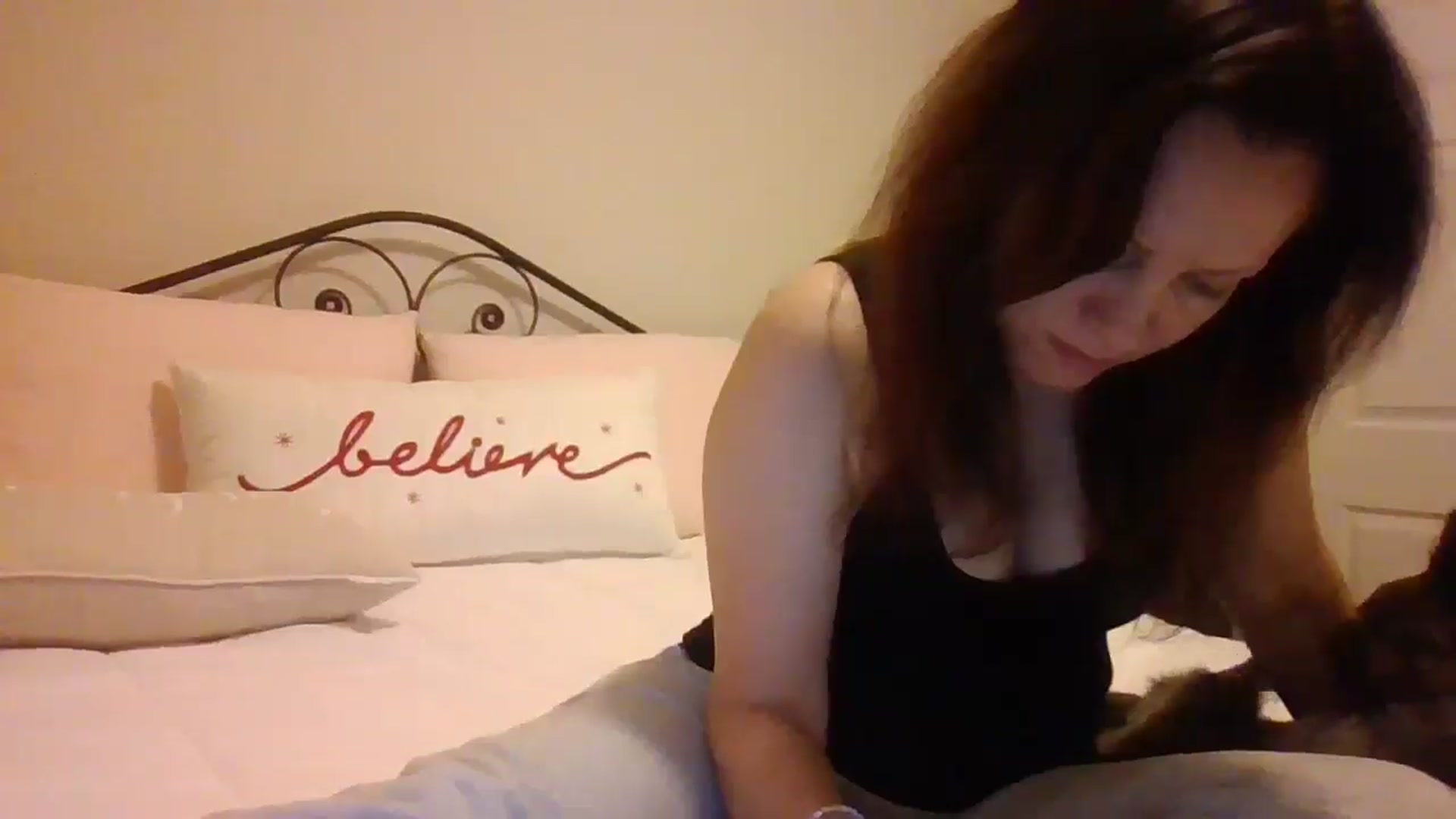 Gallery image thumbnail from LVDOLL's myfreecams stream on, 12/28/2024, 08:16 image 15 of 20
