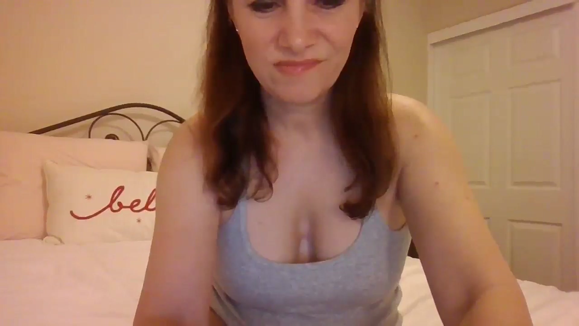 Gallery image thumbnail from LVDOLL's myfreecams stream on, 12/29/2024, 08:10 image 8 of 20