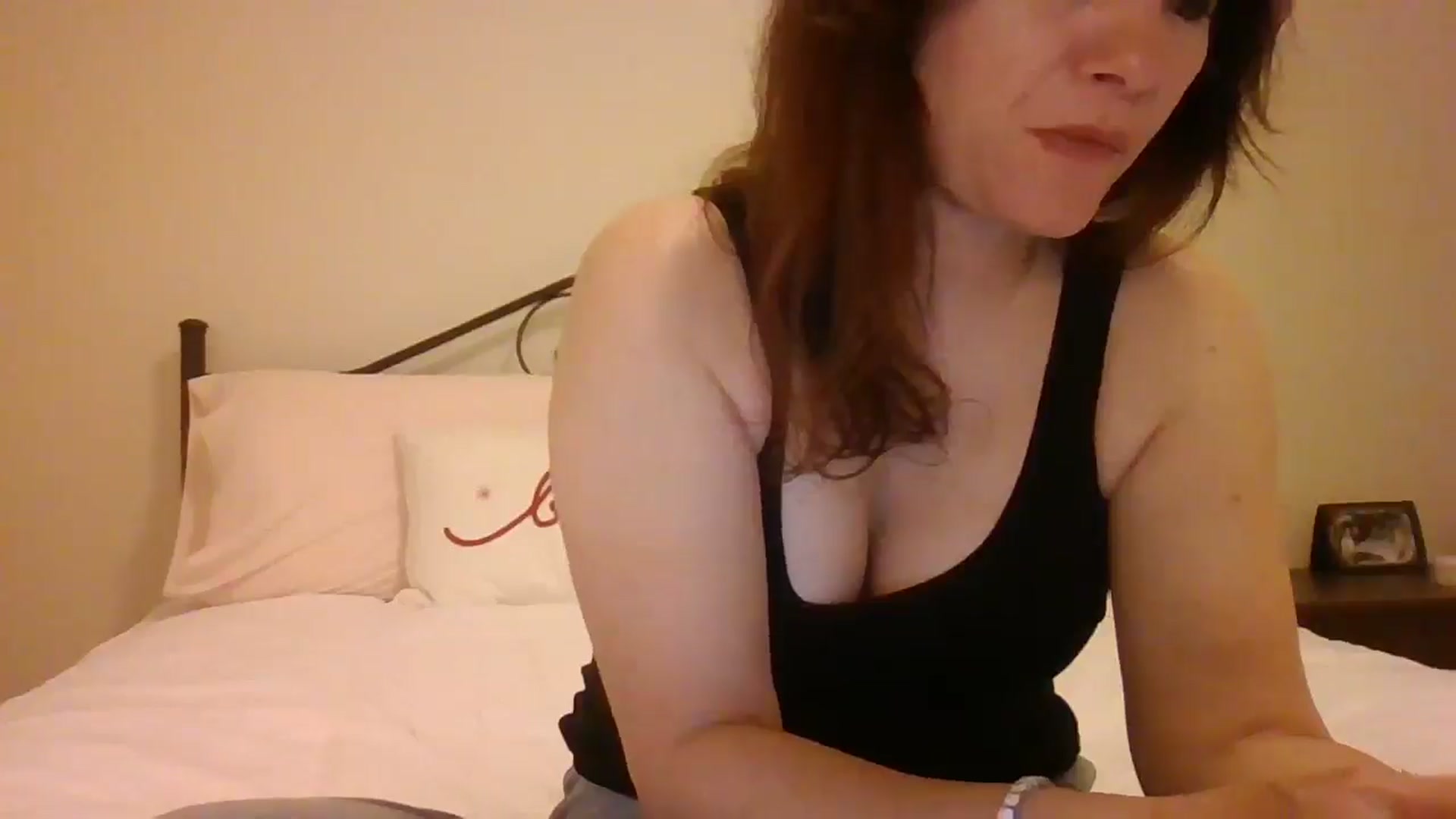 Gallery image thumbnail from LVDOLL's myfreecams stream on, 12/30/2024, 07:42 image 15 of 20
